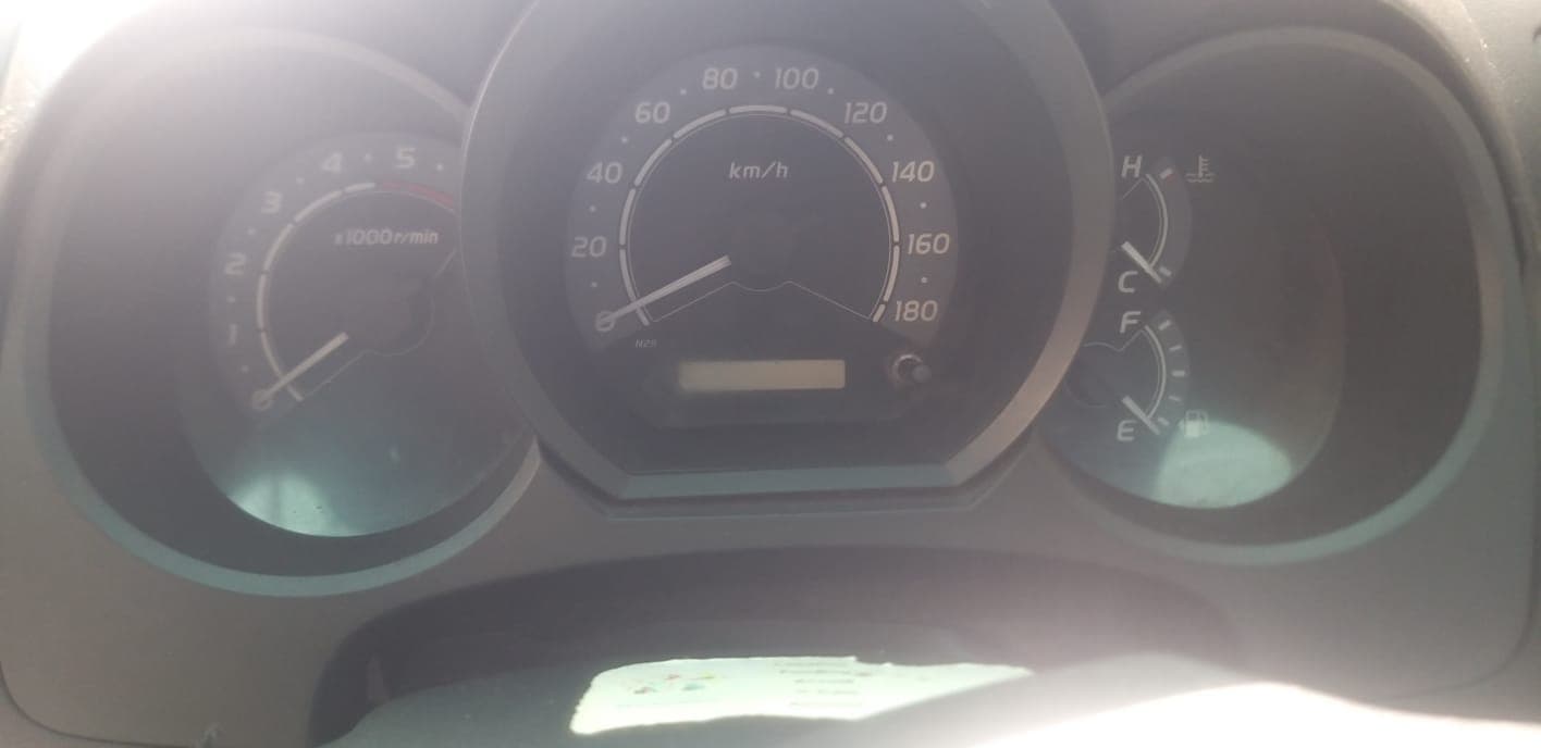 Toyota Hilux — imagen 8
