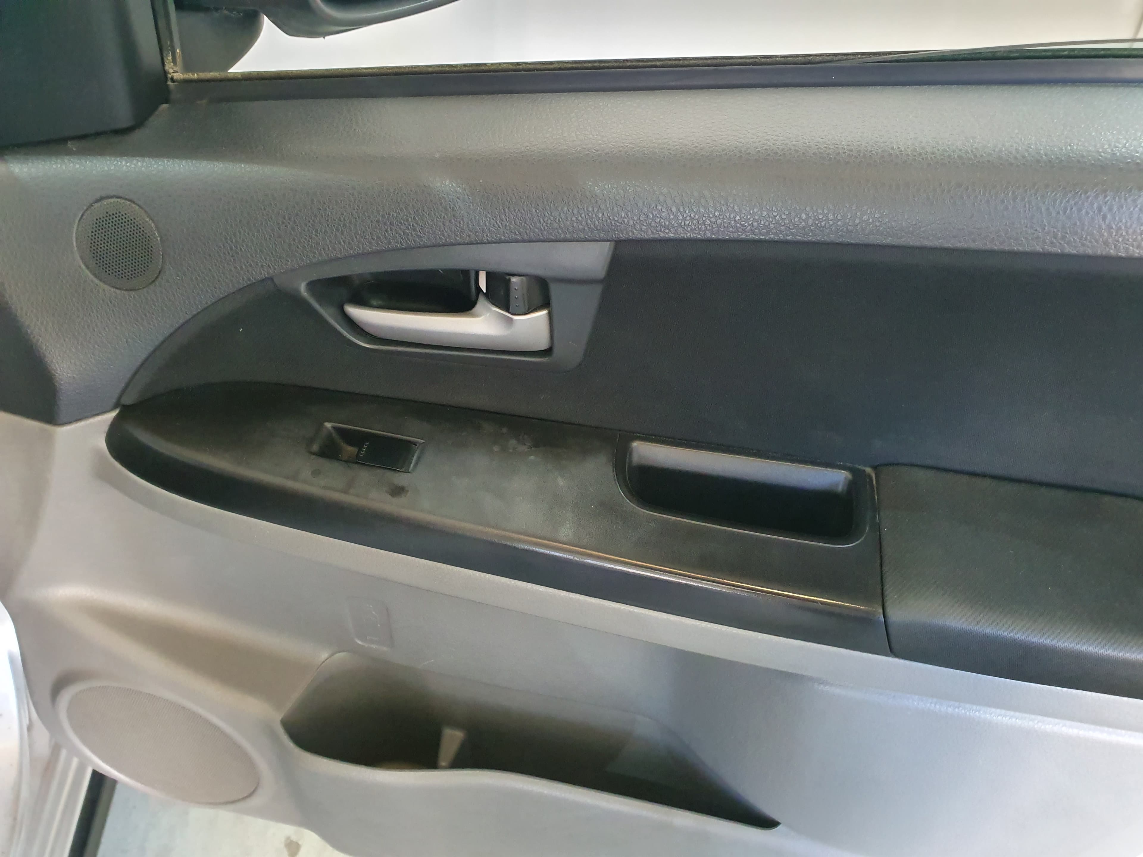Suzuki SX4 1.6 DDIS · Ano 2010 — image 20