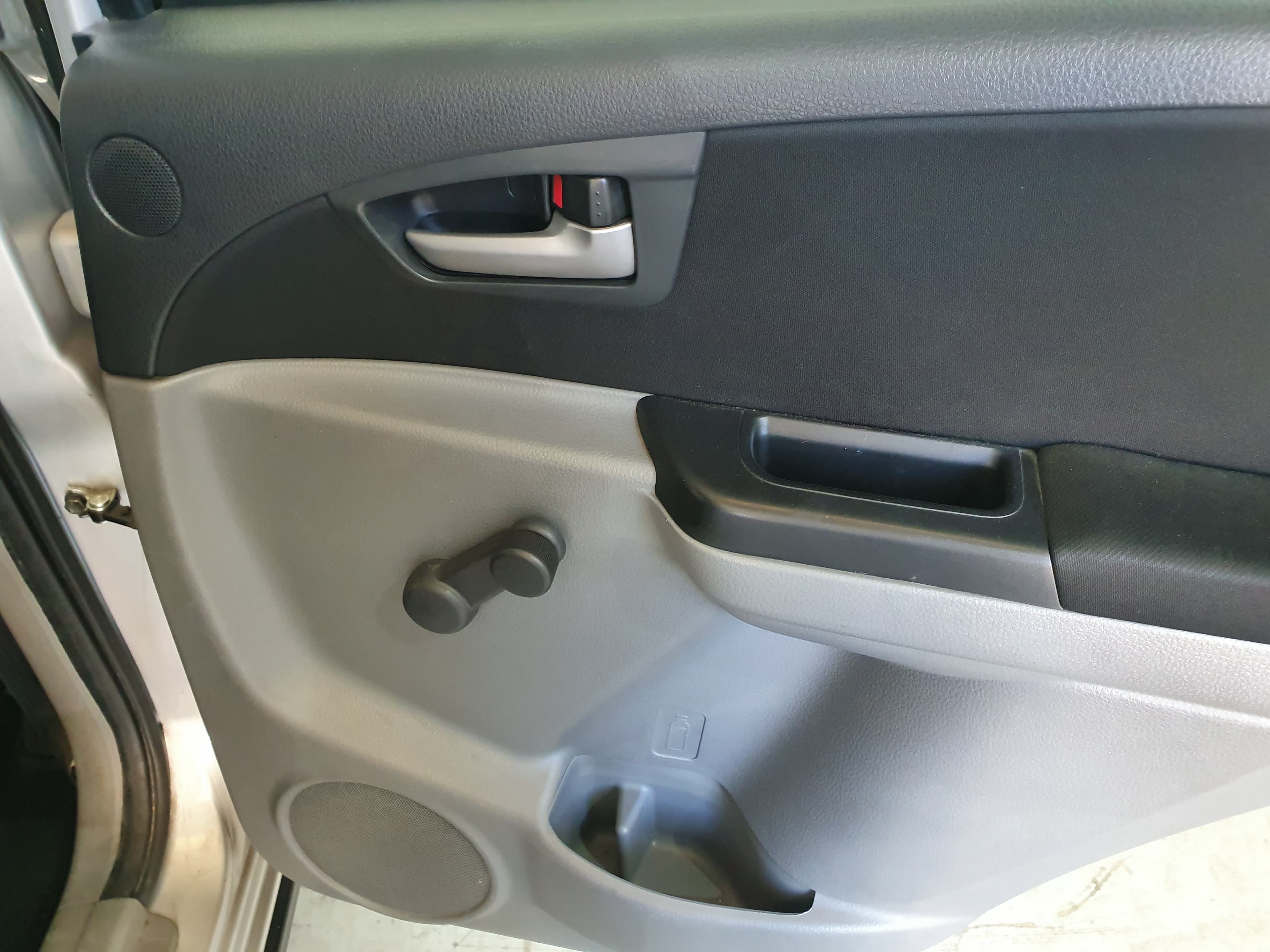Suzuki SX4 1.6 DDIS · Ano 2010 — image 23