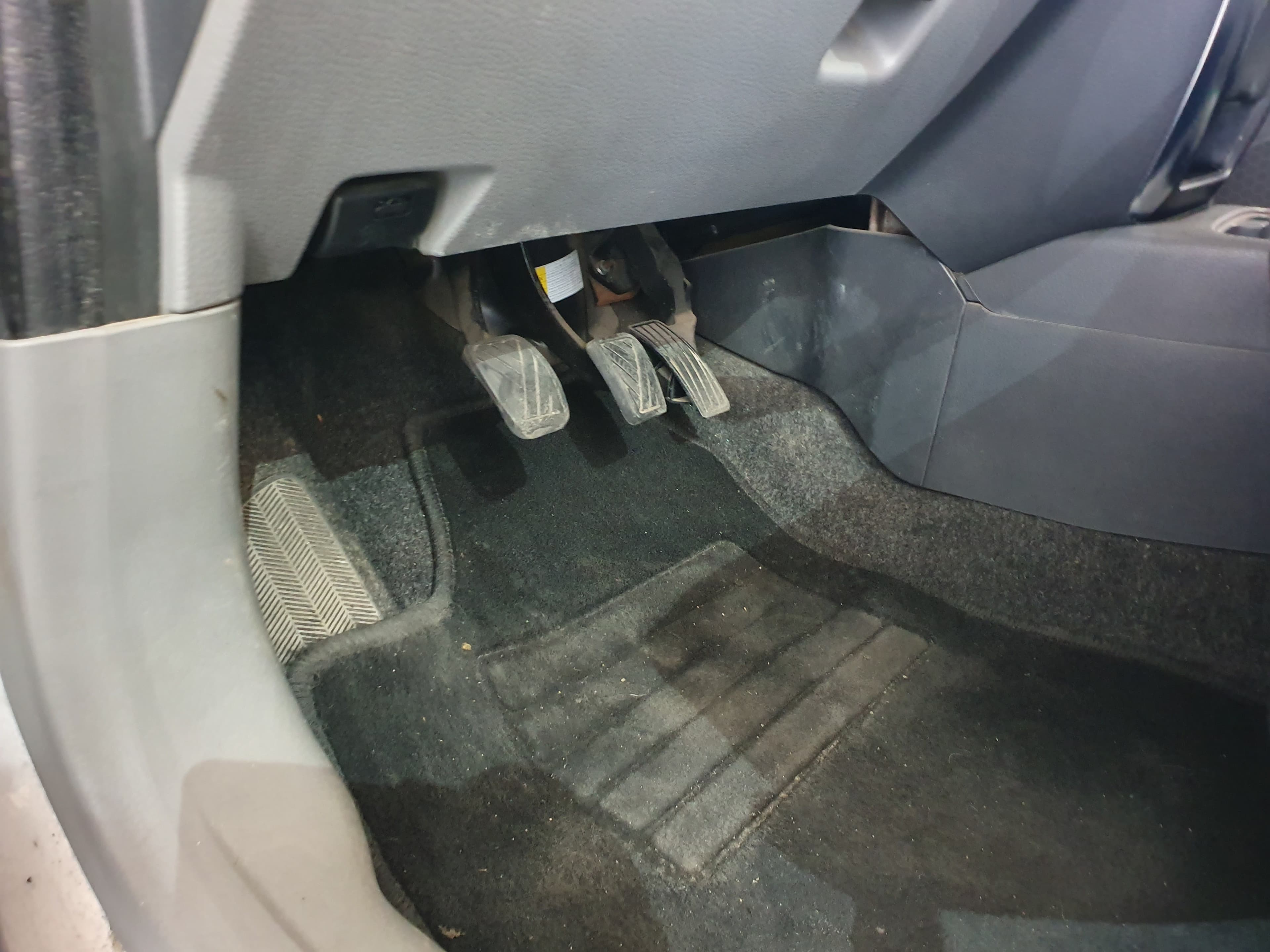 Suzuki SX4 1.6 DDIS · Ano 2010 — image 28