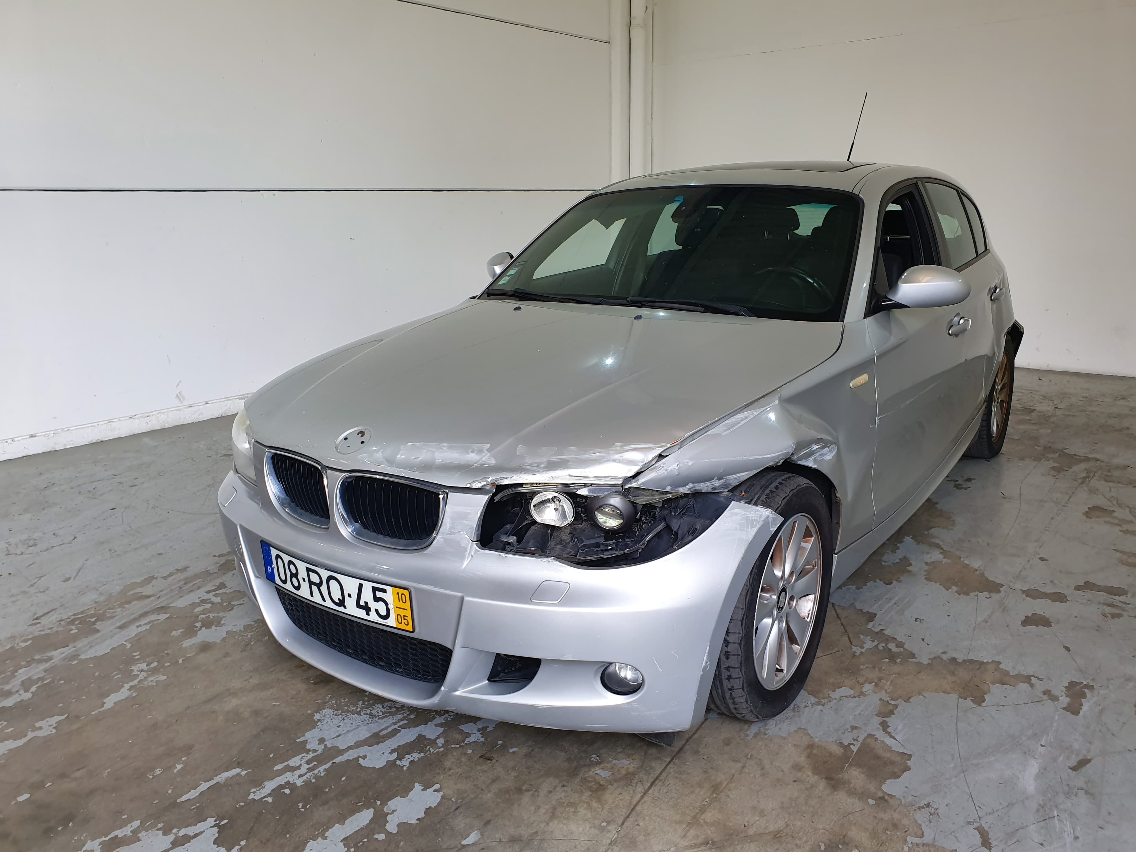 BMW 116D · Ano 2010 — image 2