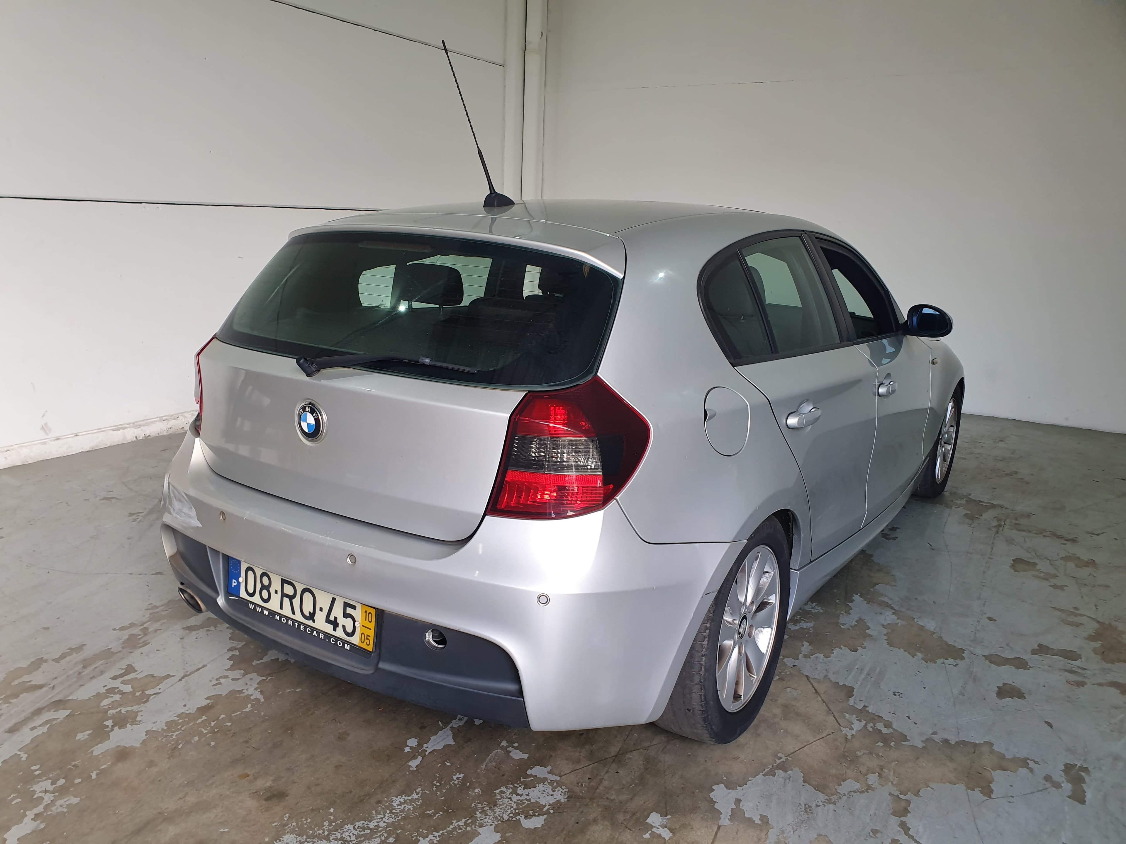 BMW 116D · Ano 2010 — image 4