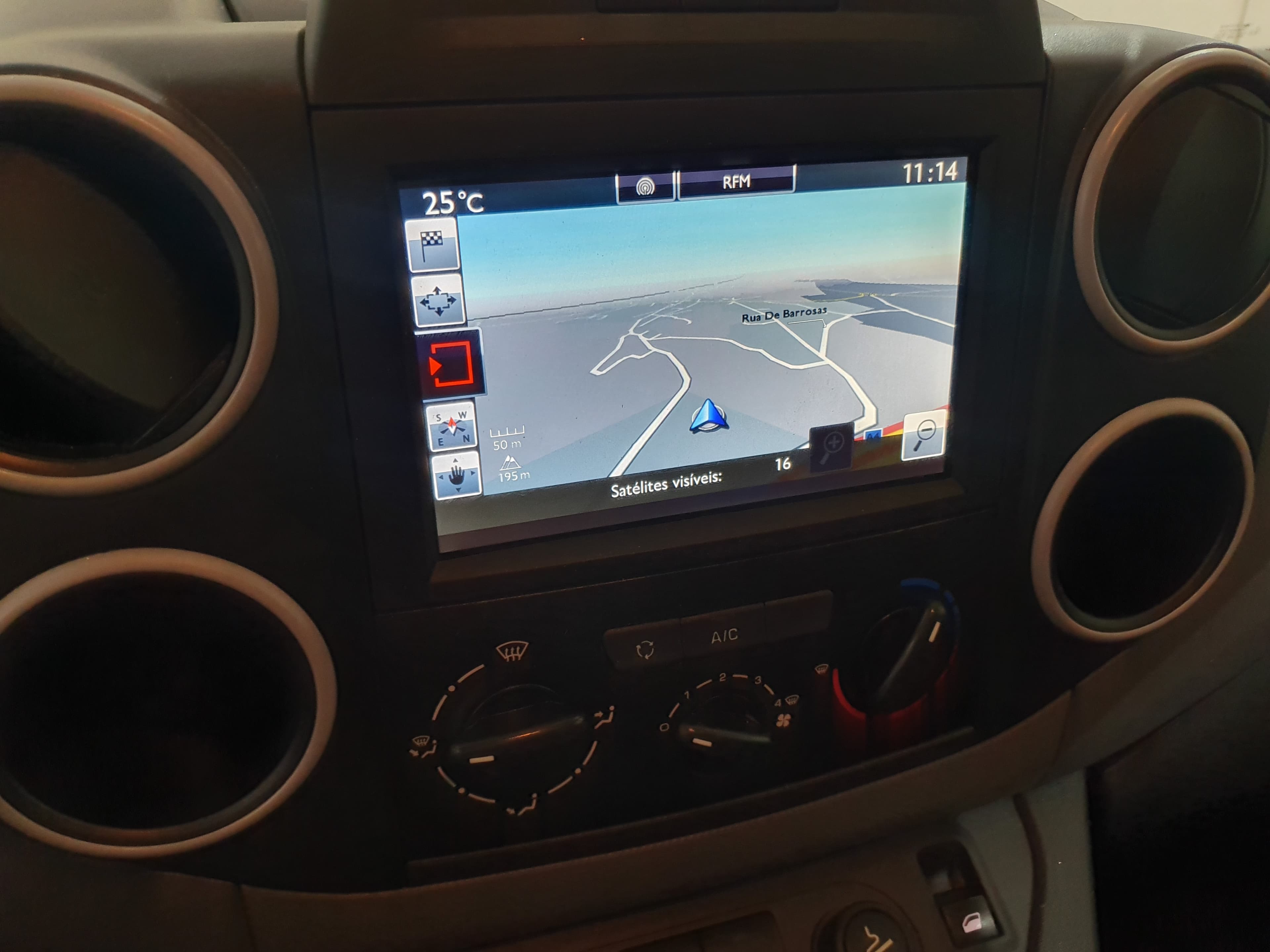 Citroën Berlingo · Ano 2018 — imagem 31