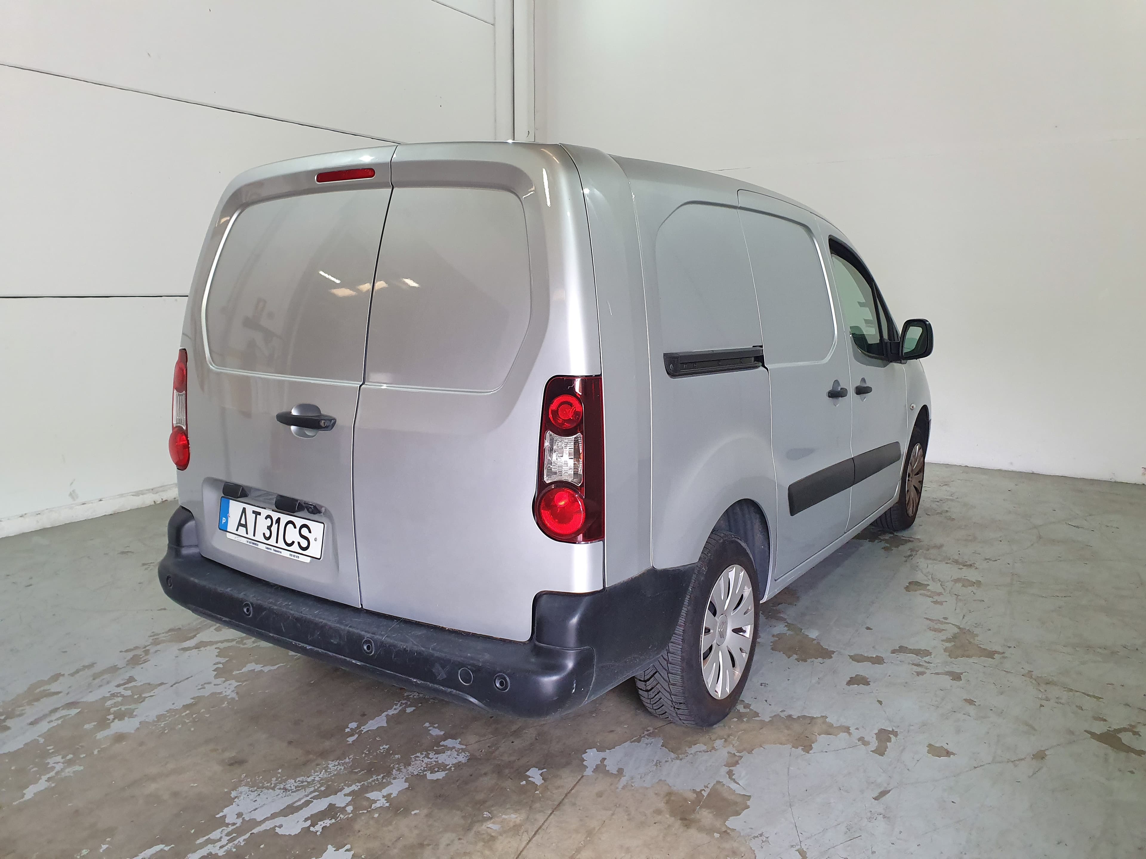 Citroën Berlingo · Ano 2018 — imagem 5