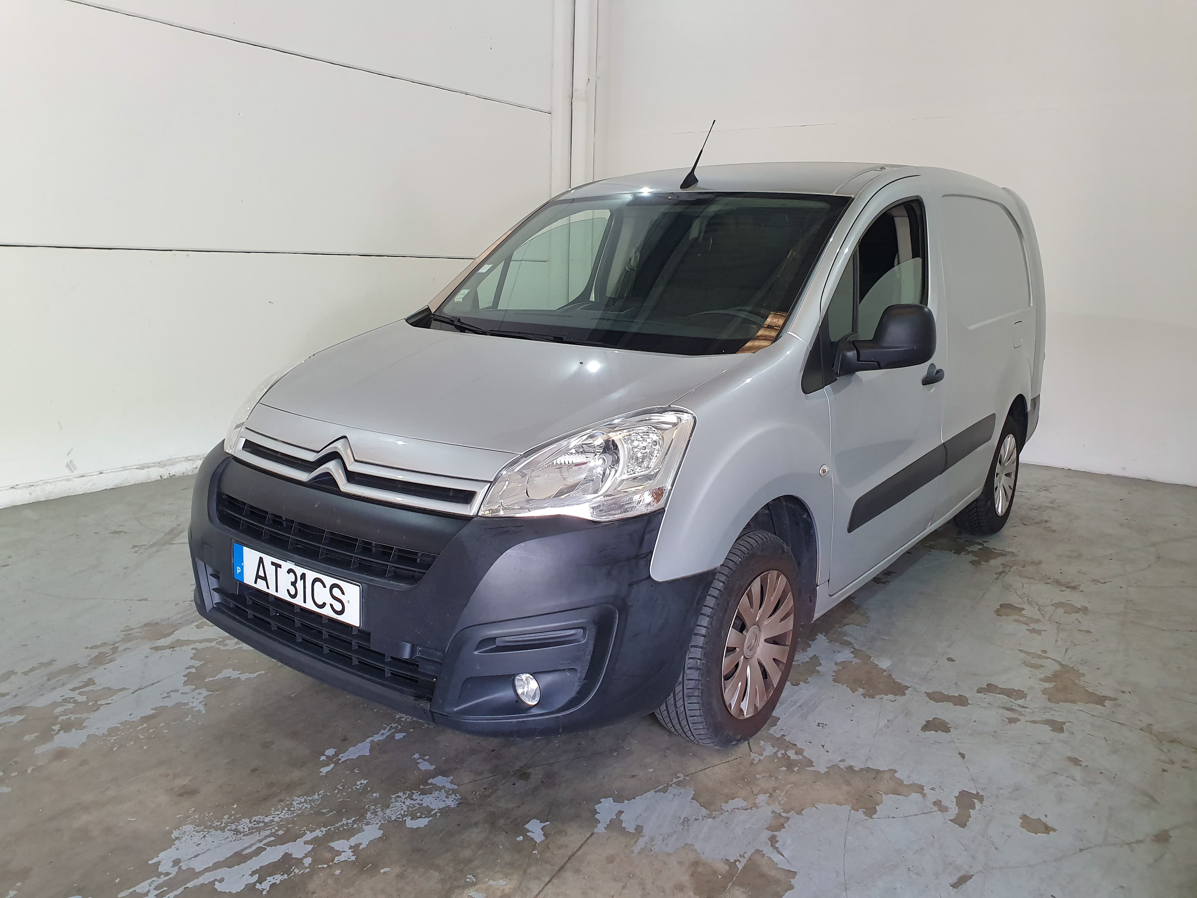 Citroën Berlingo · Ano 2018 — imagem 3