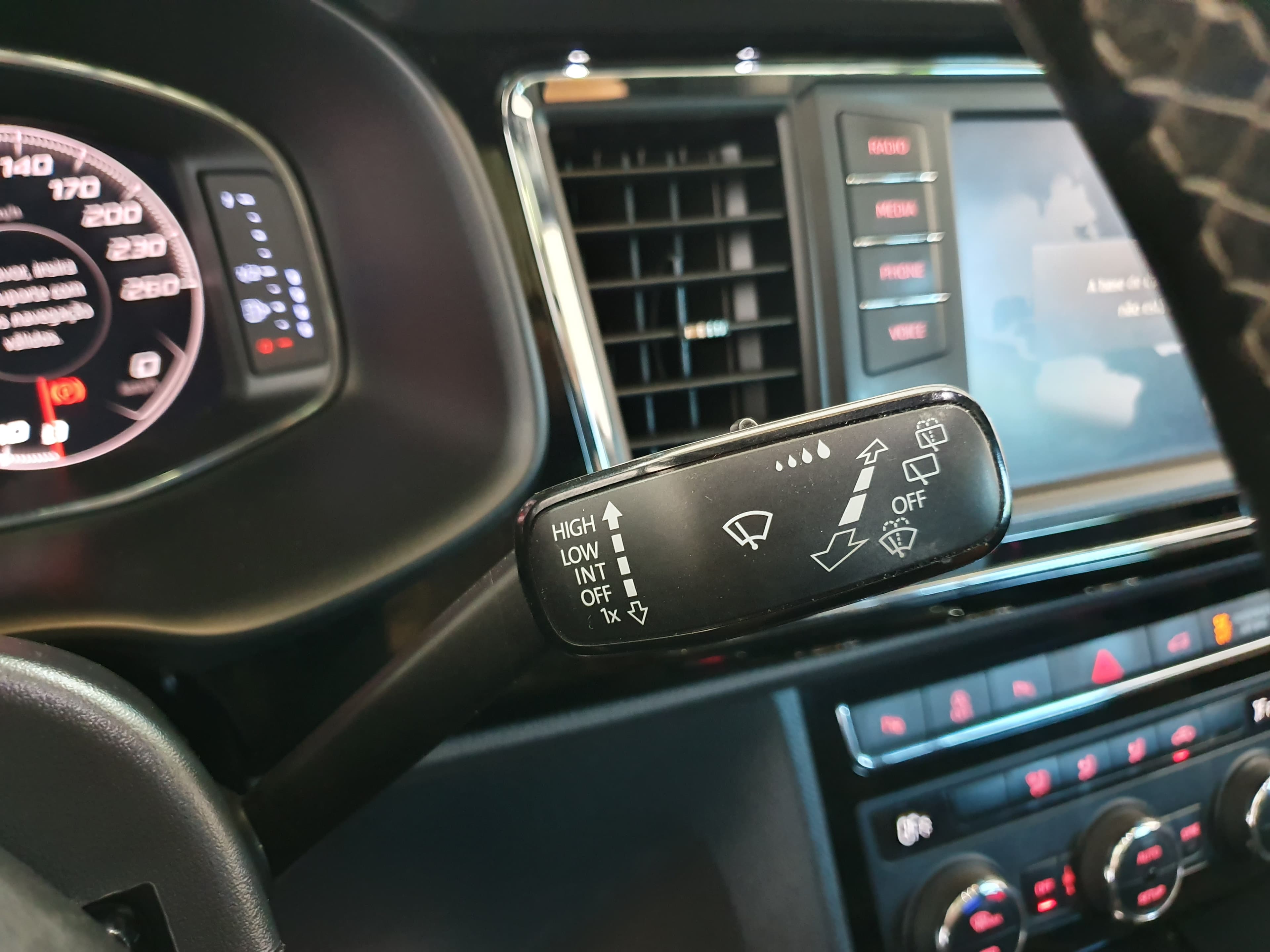 Seat Ateca · Ano 2018 — imagem 38