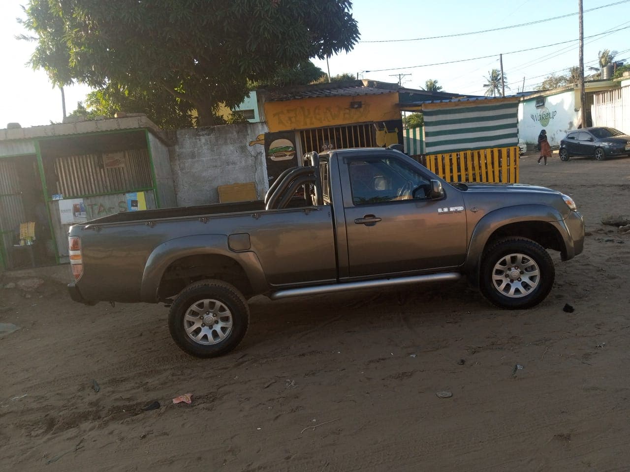 Mazda BT50 — imagem 2