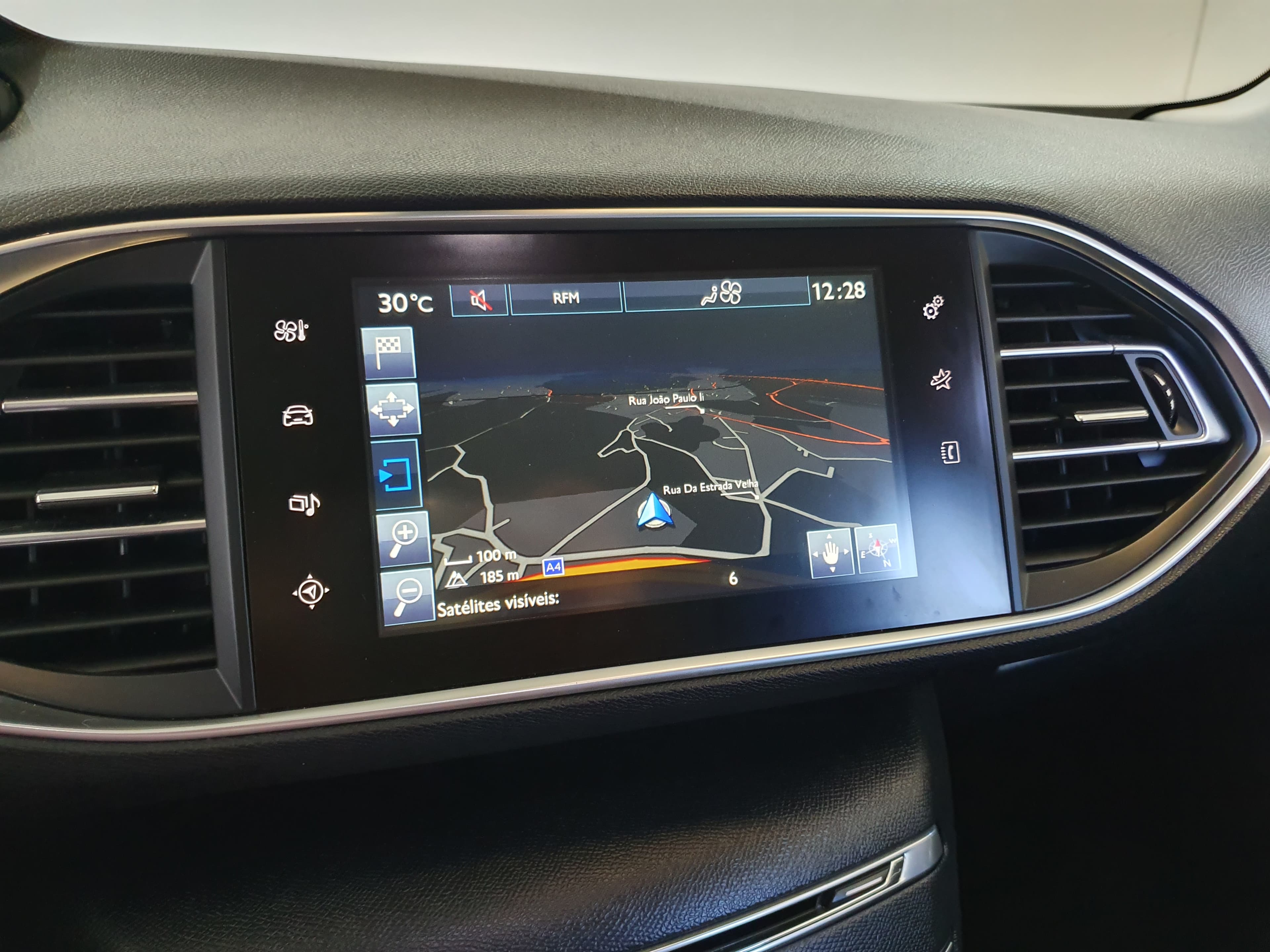 Peugeot 308 · Año 2015 — imagen 31