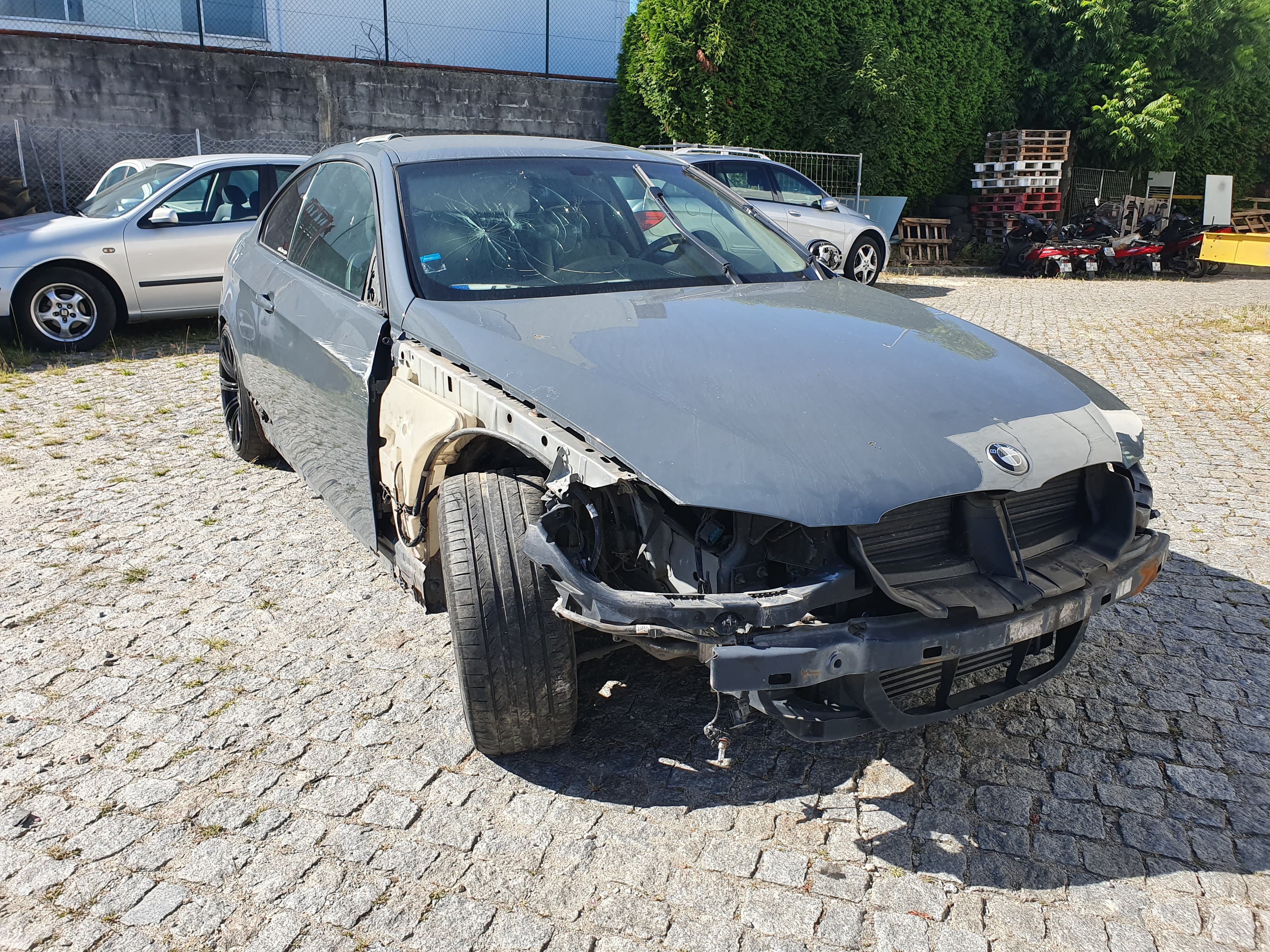 BMW 320D Coupé · Ano 2007 — image 4