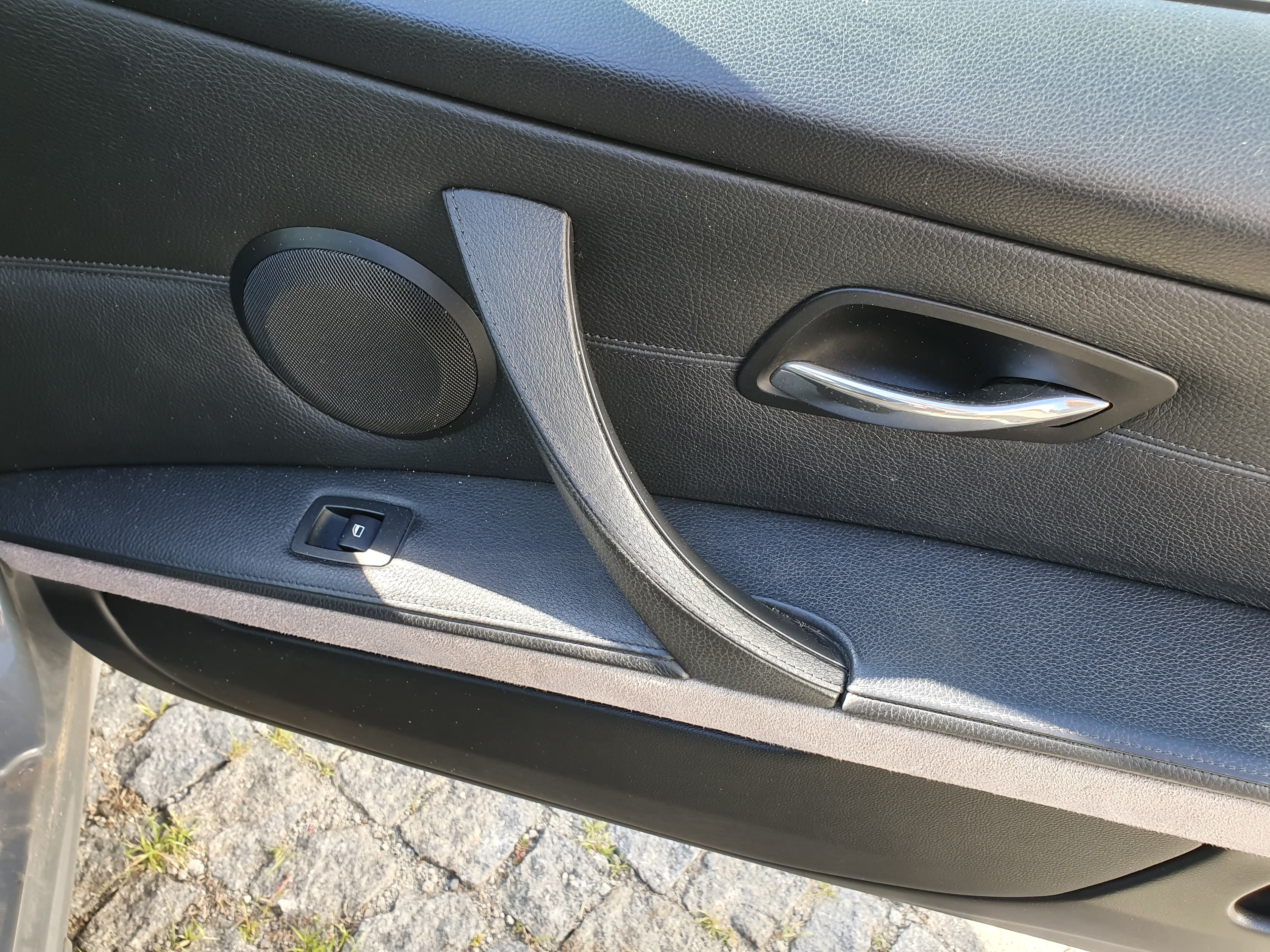 BMW 320D Coupé · Ano 2007 — image 23