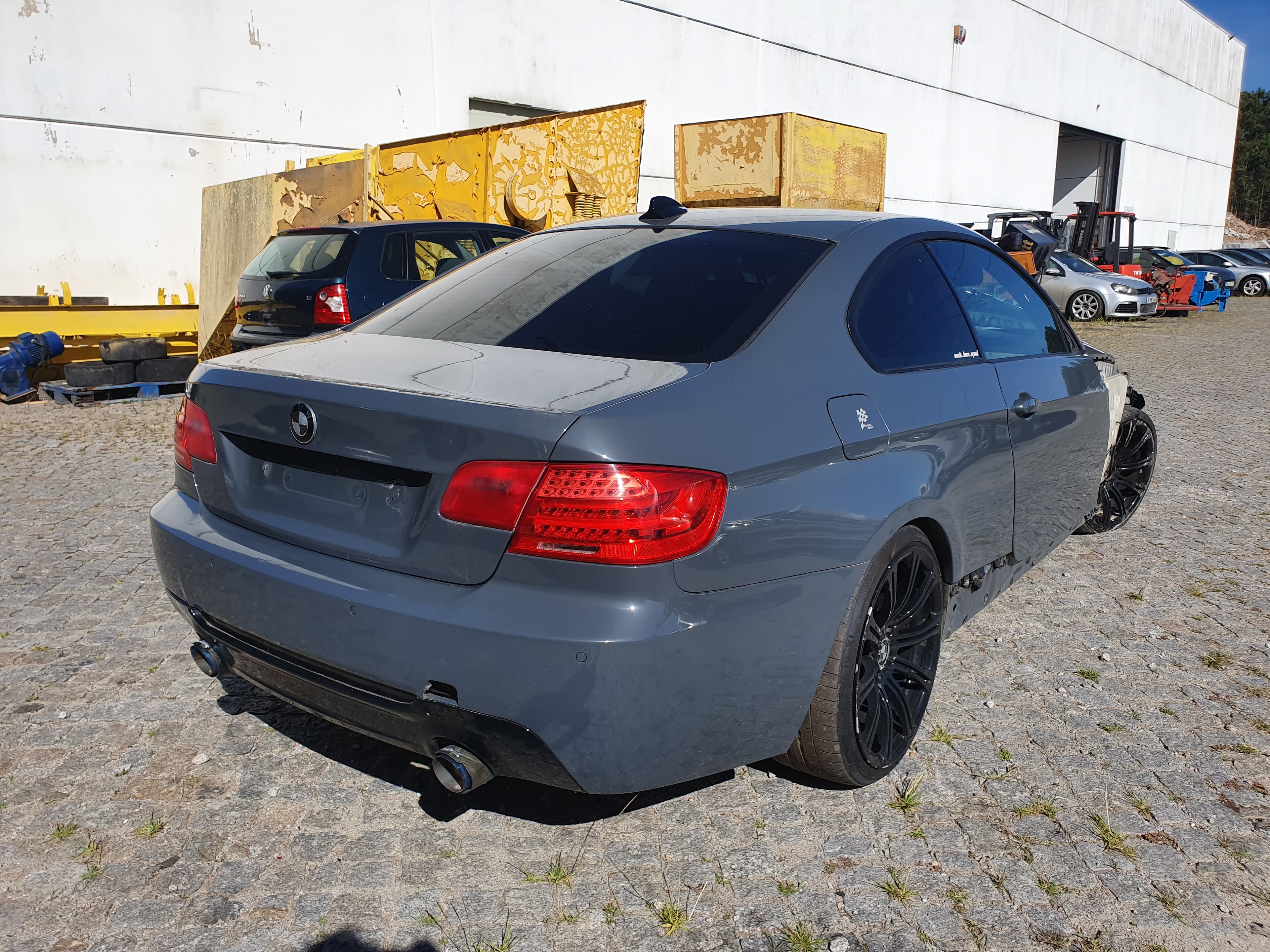 BMW 320D Coupé · Ano 2007 — image 2