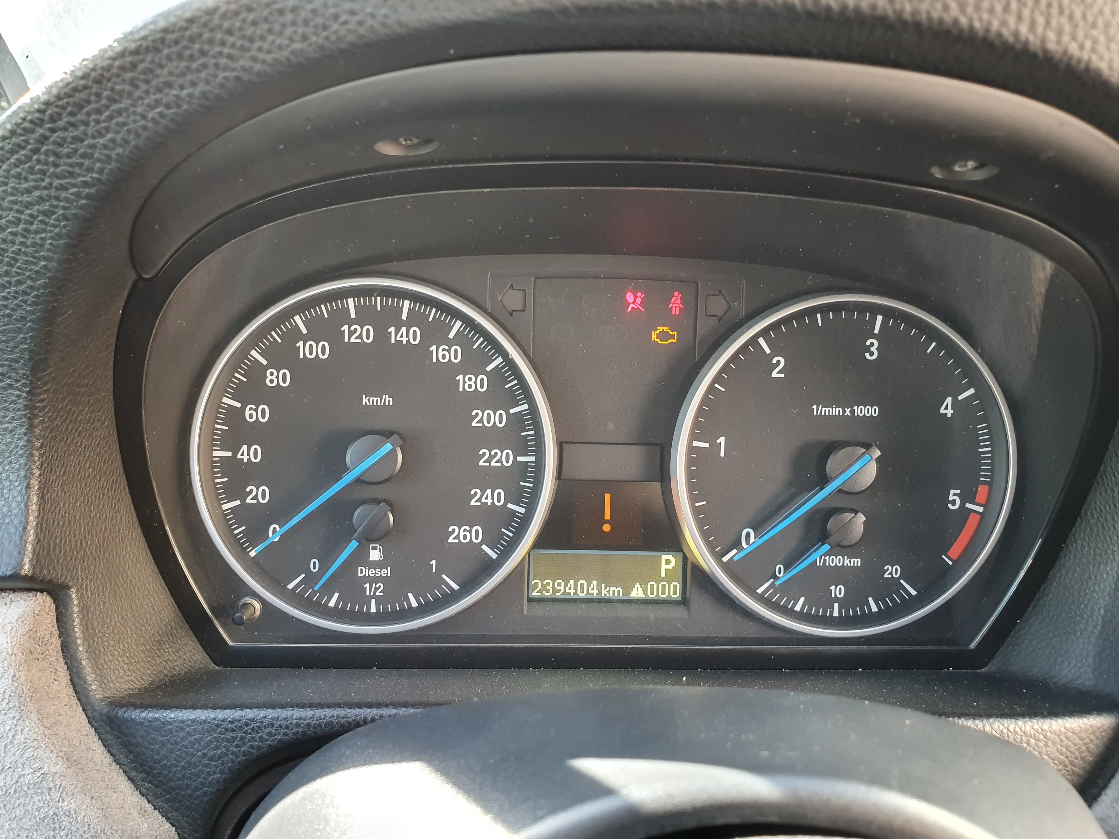 BMW 320D Coupé · Ano 2007 — image 21