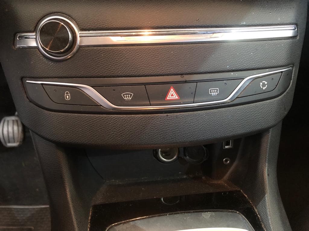 Peugeot 308 · Ano 2017 — imagem 29