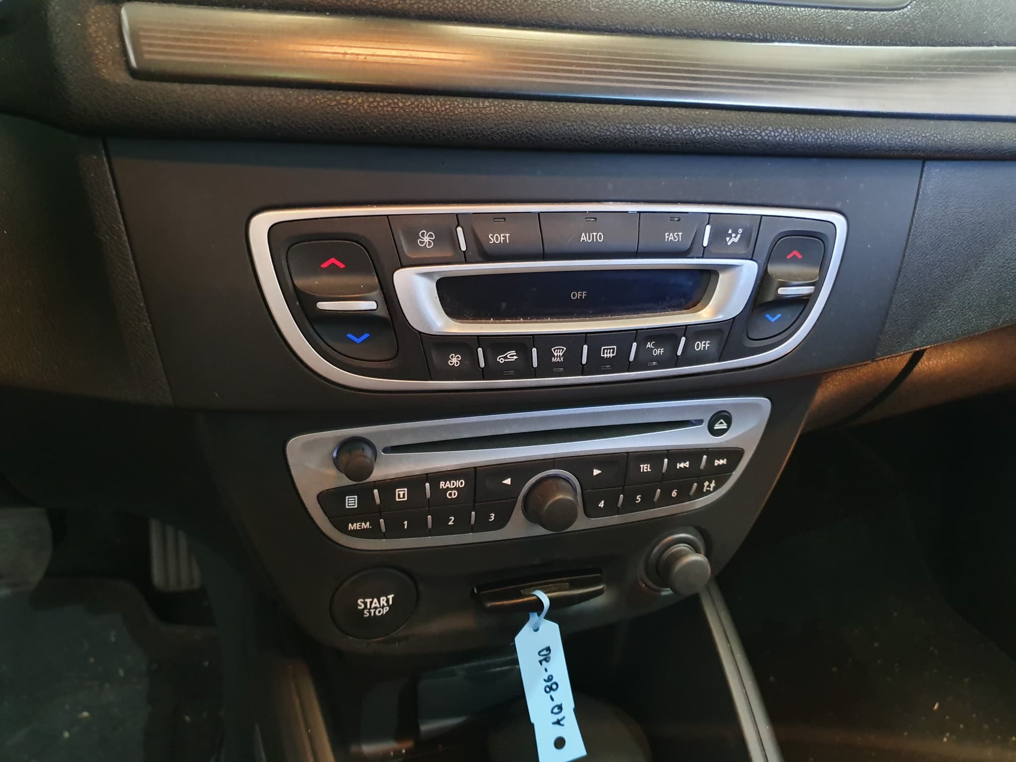Renault Mégane · Ano 2010 — imagem 17