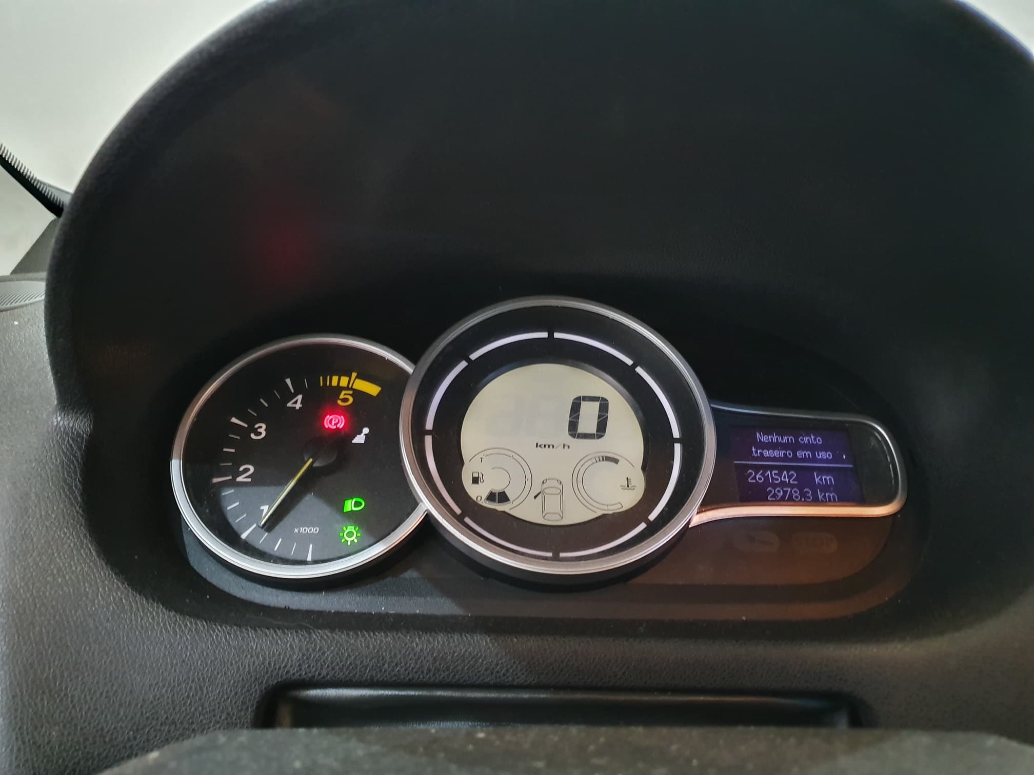 Renault Mégane · Ano 2010 — imagem 21