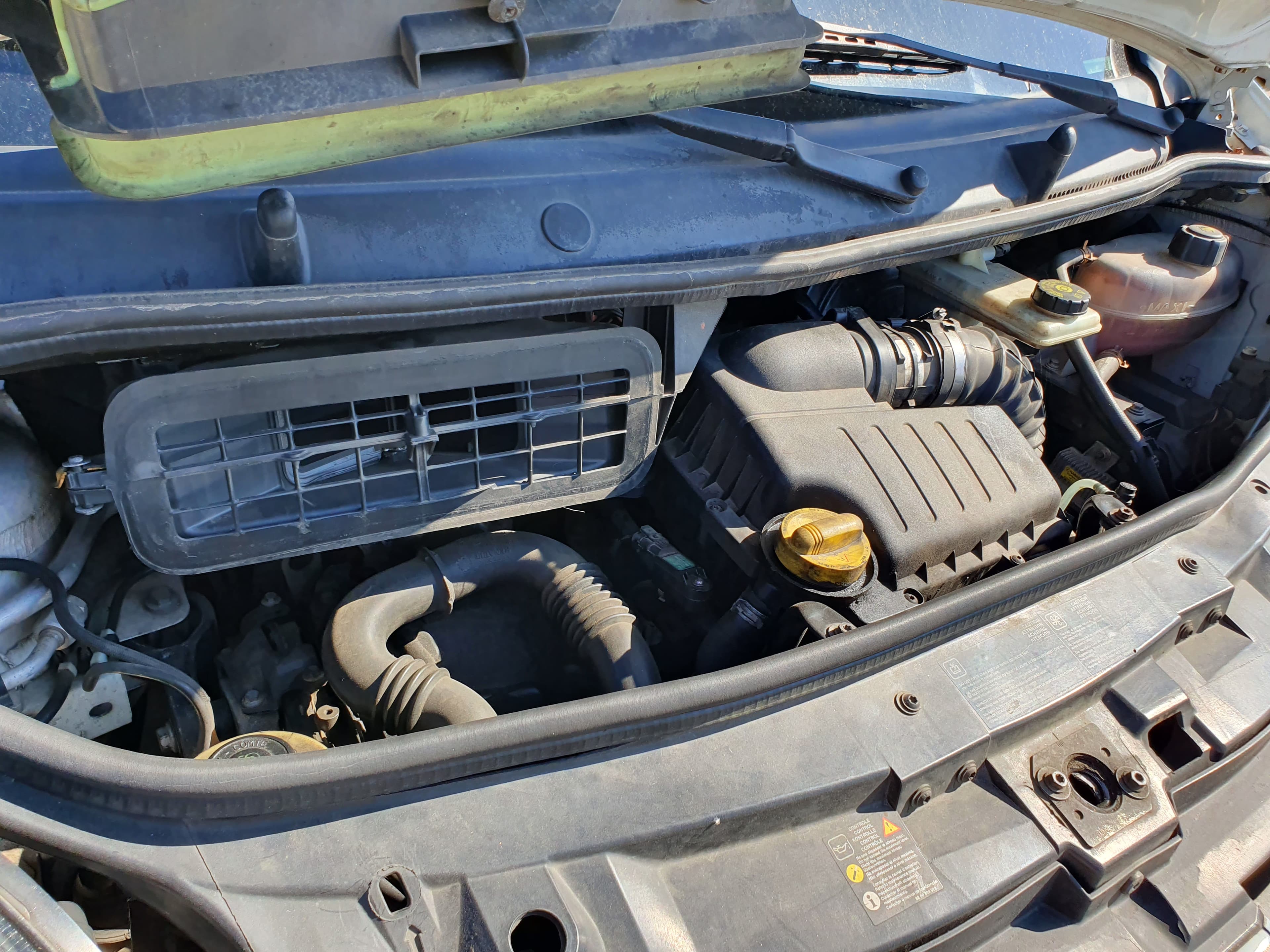 Renault Trafic · Ano 2009 — imagem 9