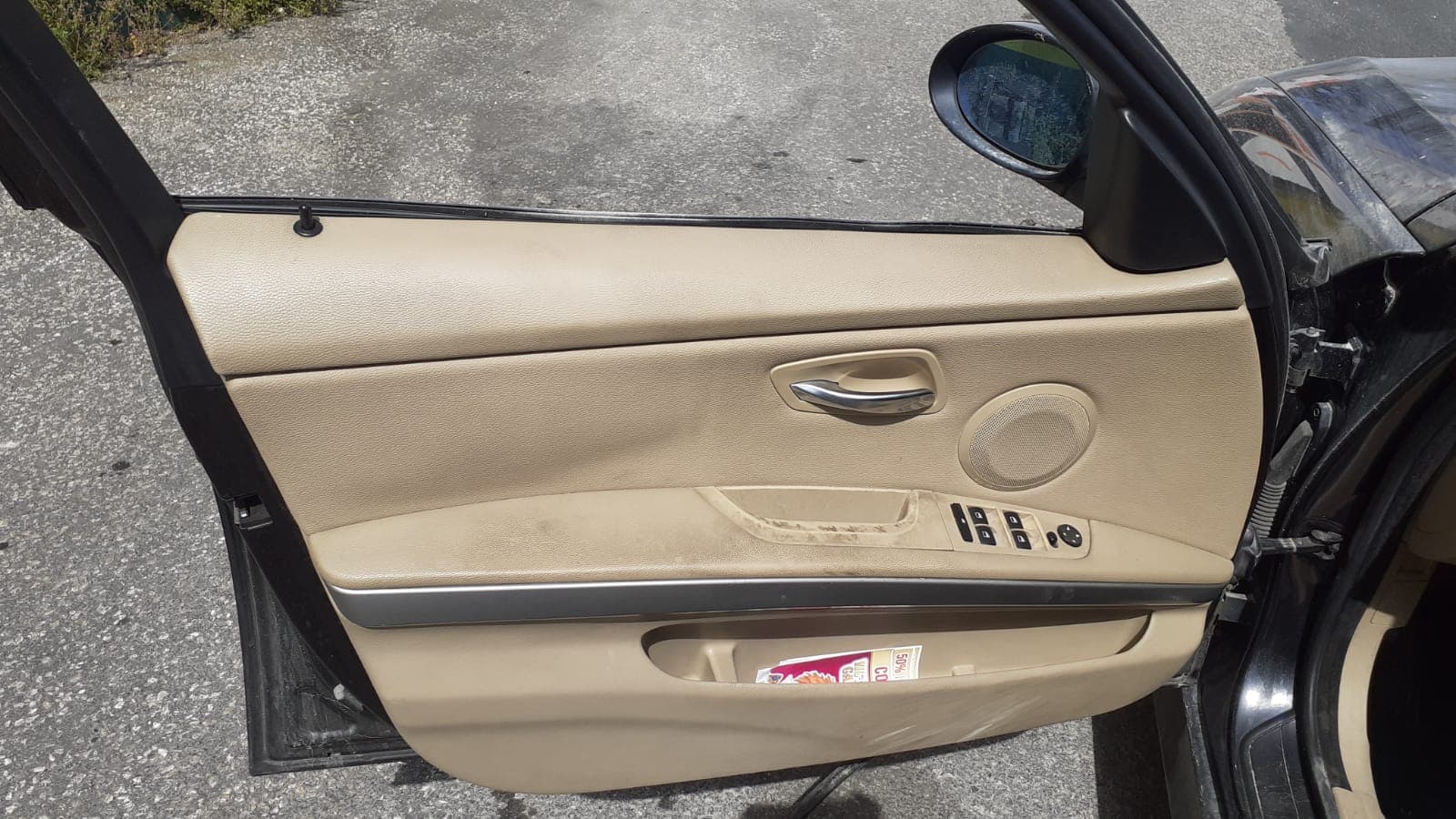 BMW 320D Touring · Ano 2007 — image 14
