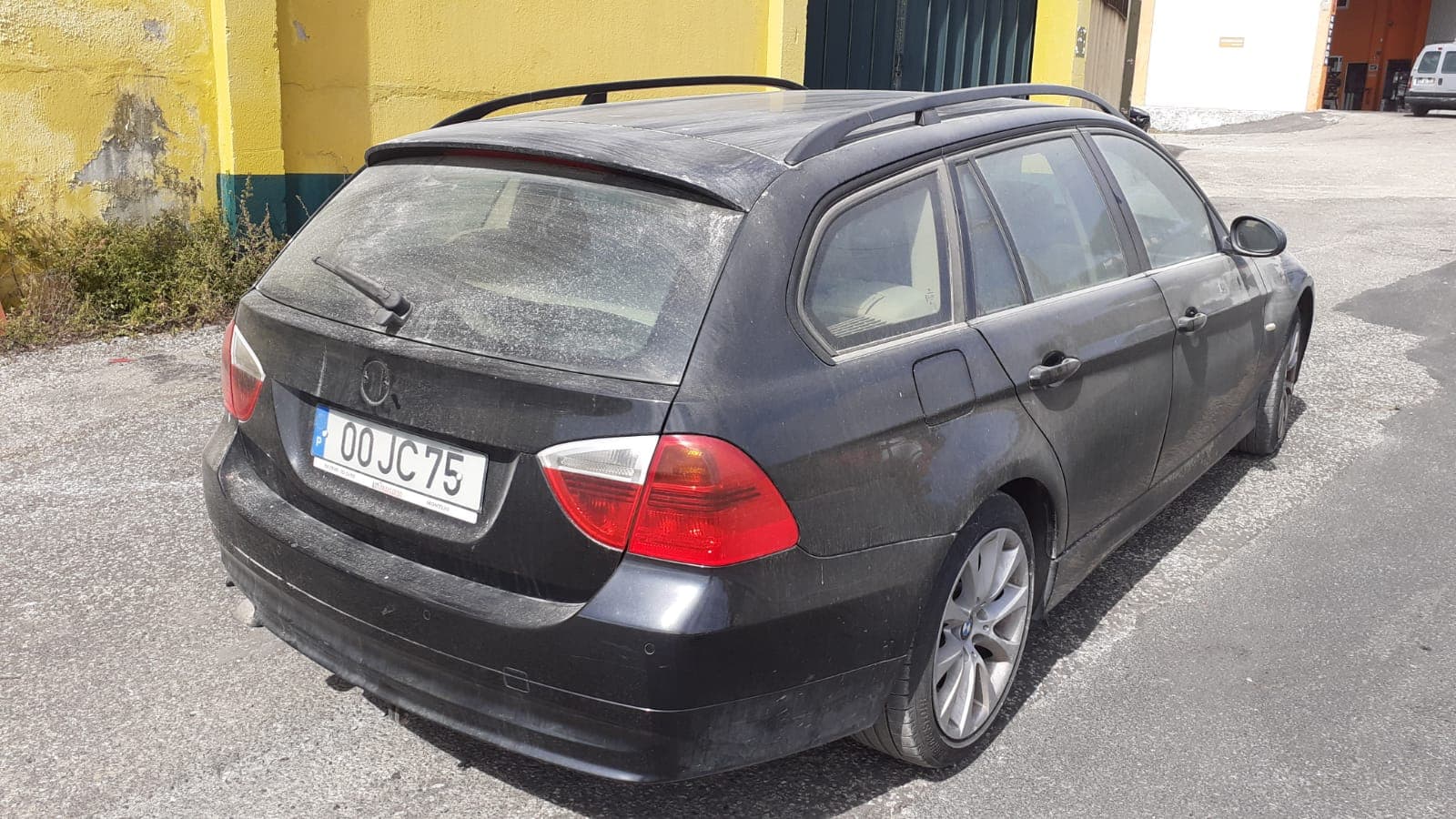 BMW 320D Touring · Ano 2007 — image 6