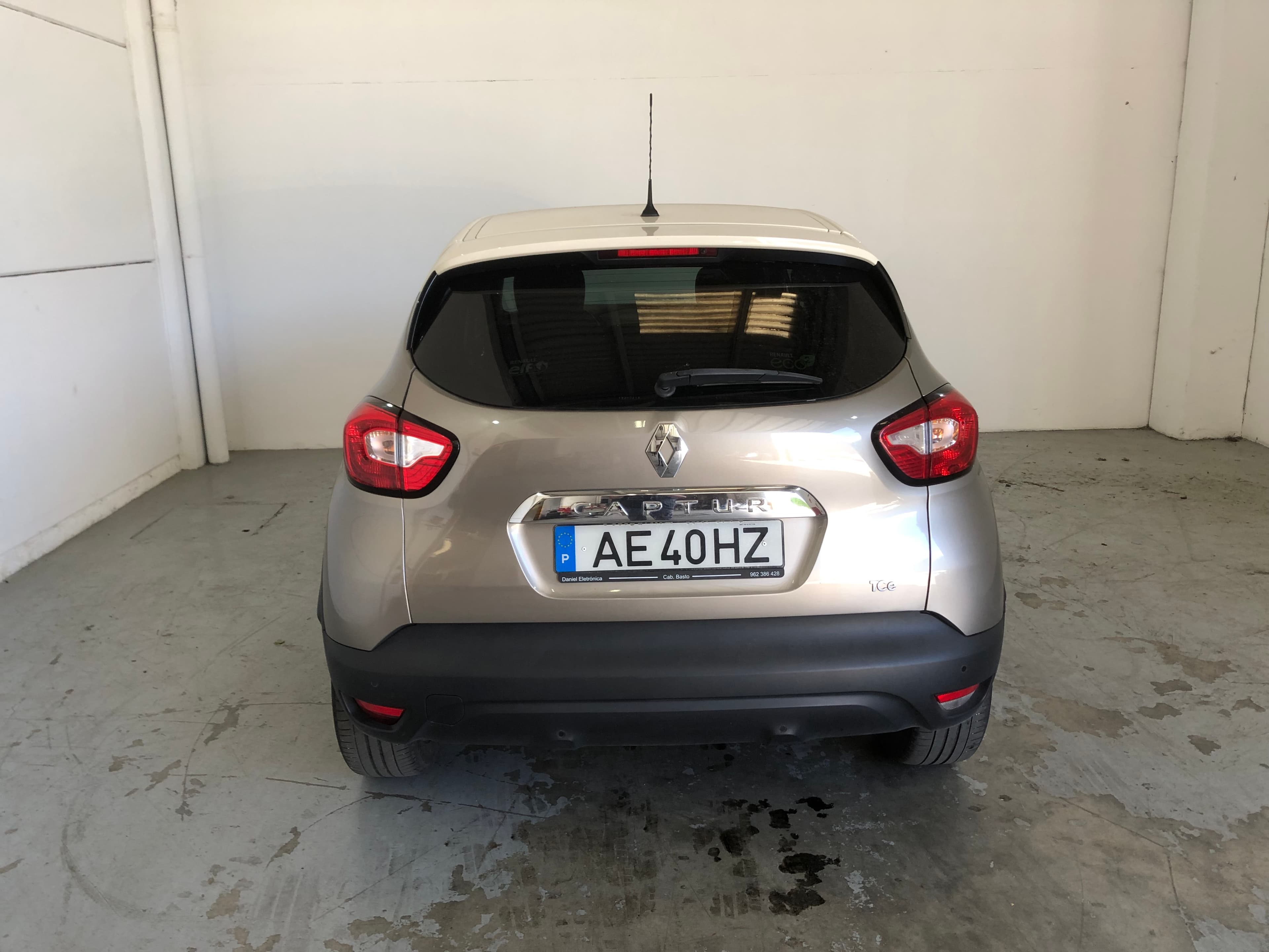 Renault Captur · Ano 2013 — image 5