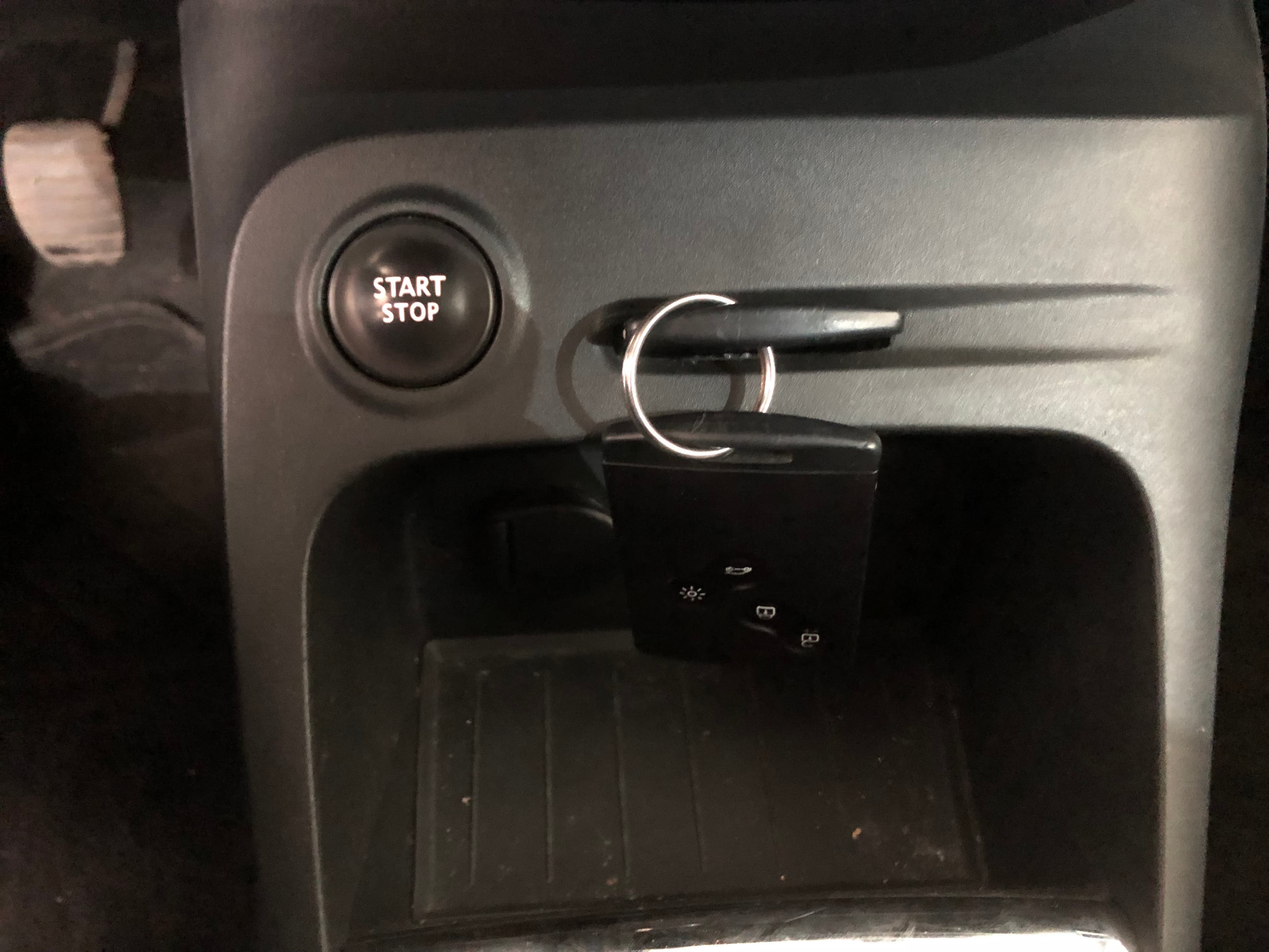 Renault Captur · Ano 2013 — image 38