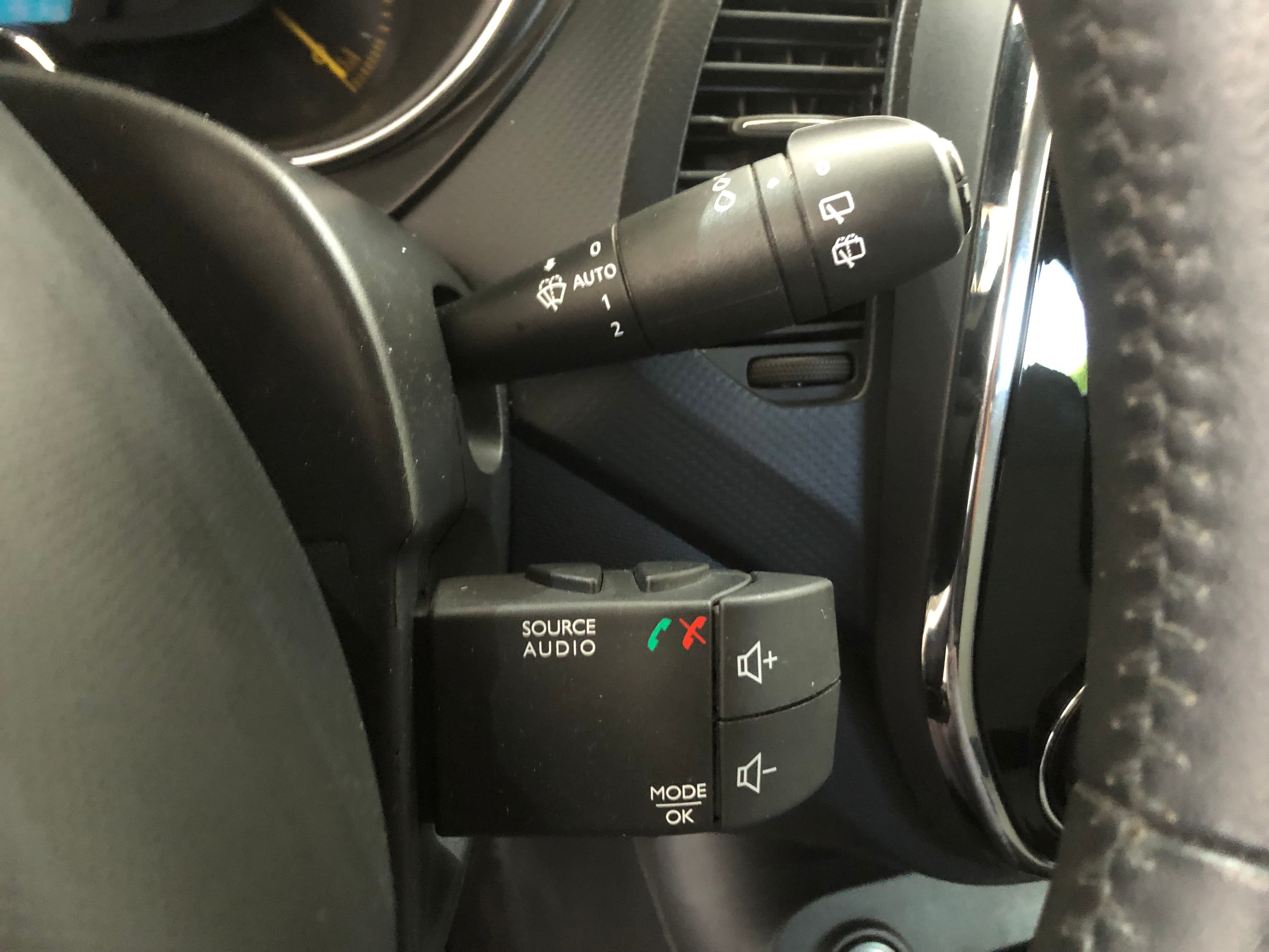 Renault Captur · Ano 2013 — image 31