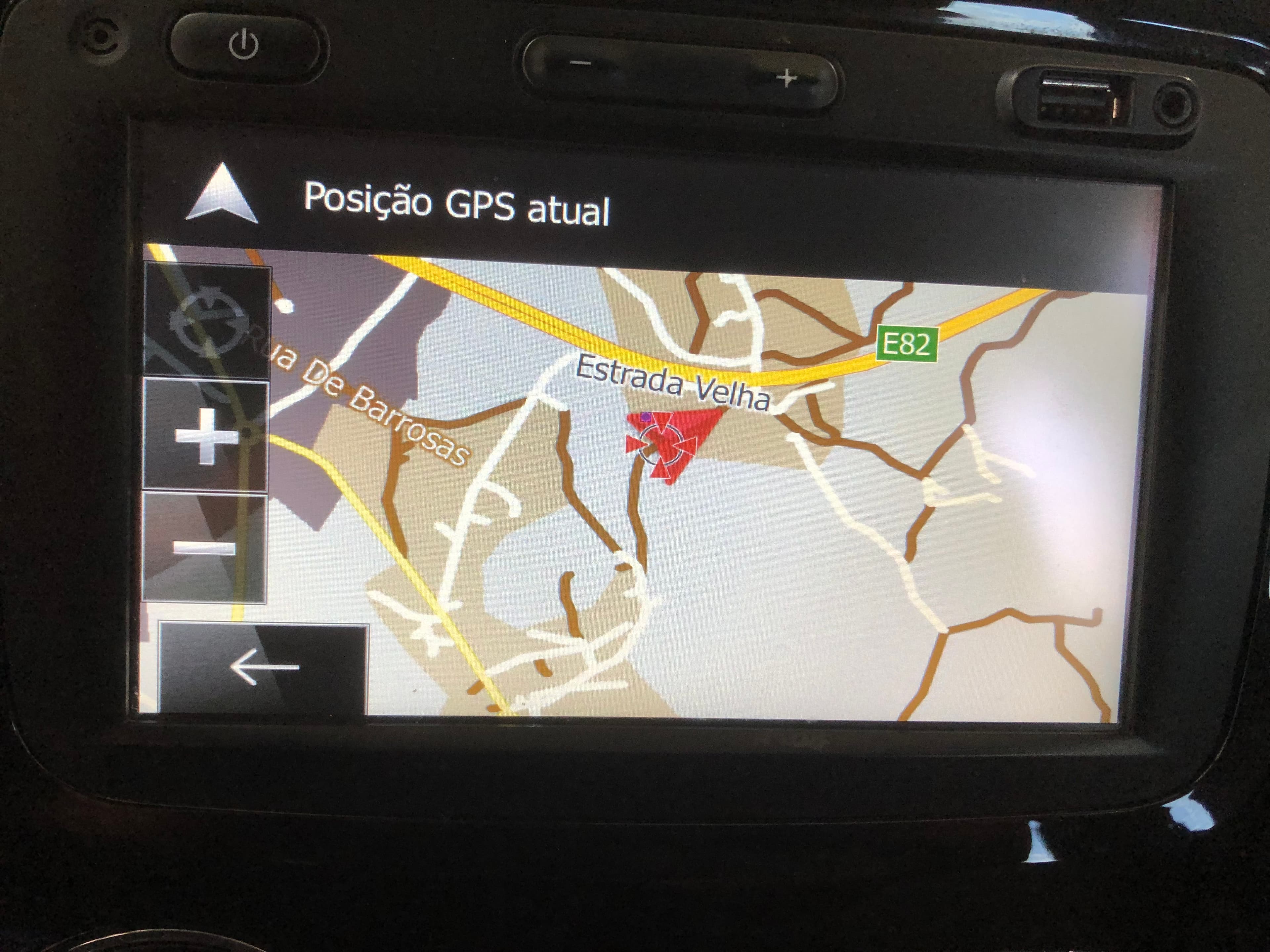 Renault Captur · Ano 2013 — image 40
