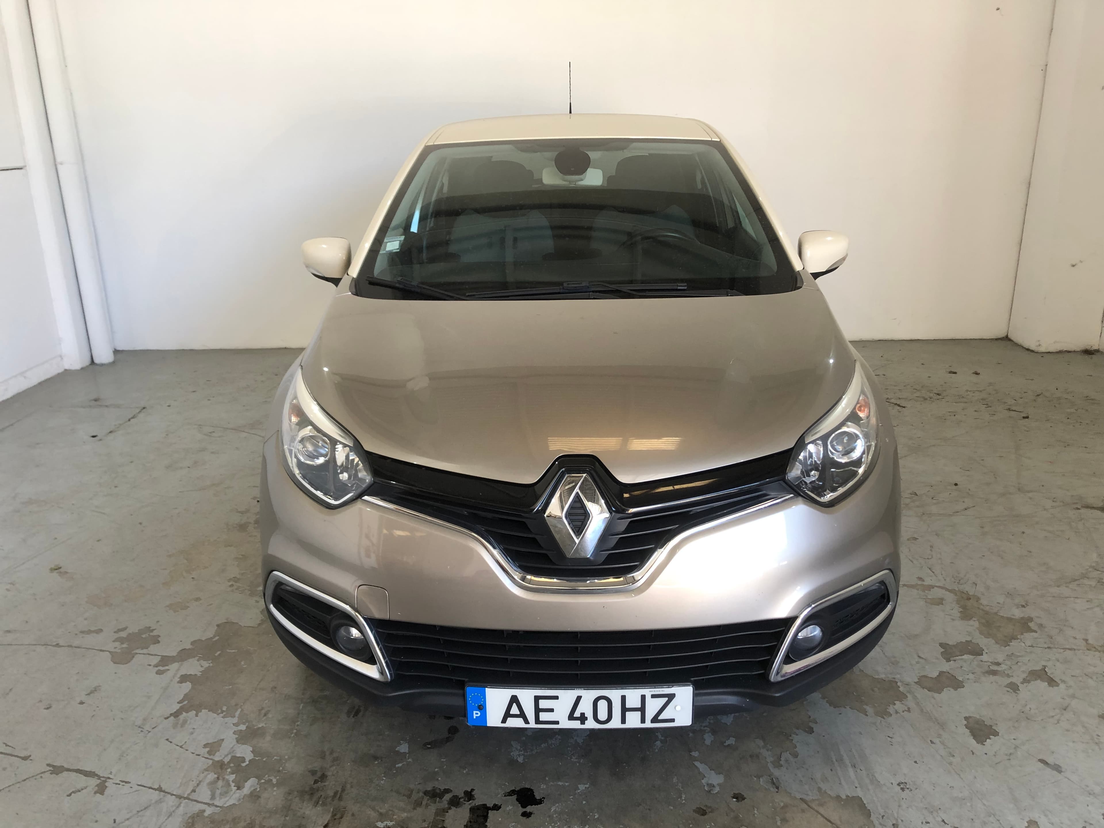 Renault Captur · Ano 2013 — image 2