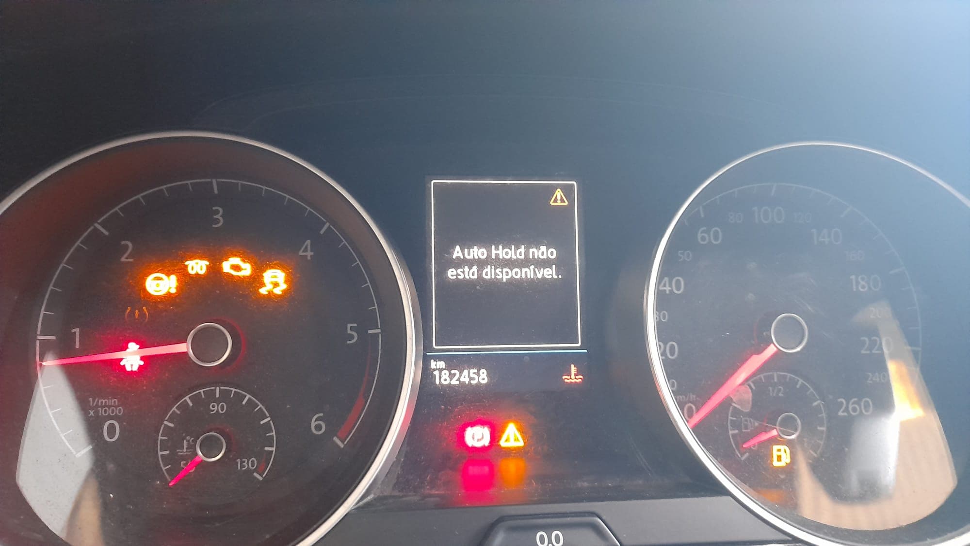 Volkswagen Golf TDI · Ano 2016 — imagem 13