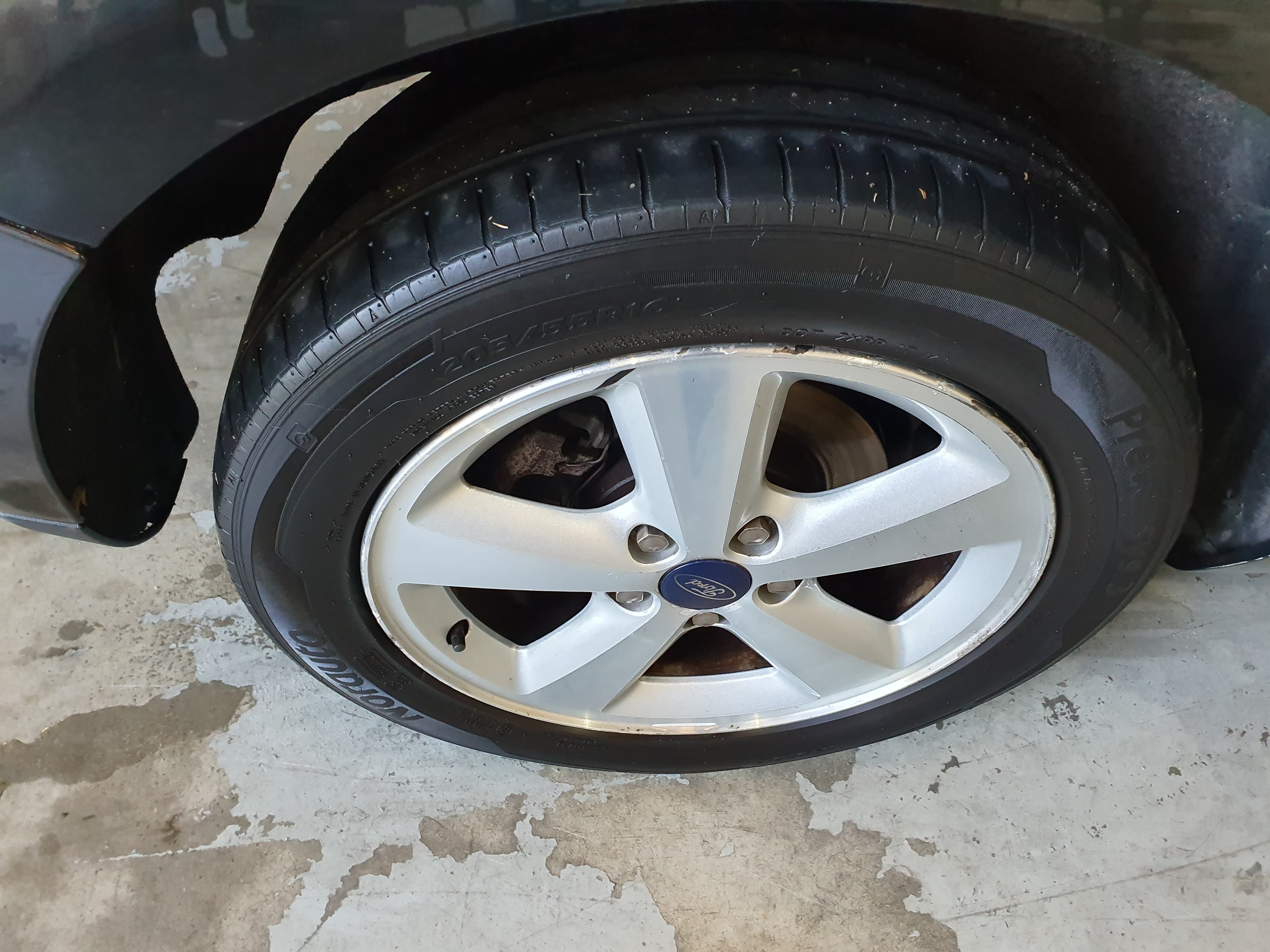 Ford Focus · Ano 2005 — image 18