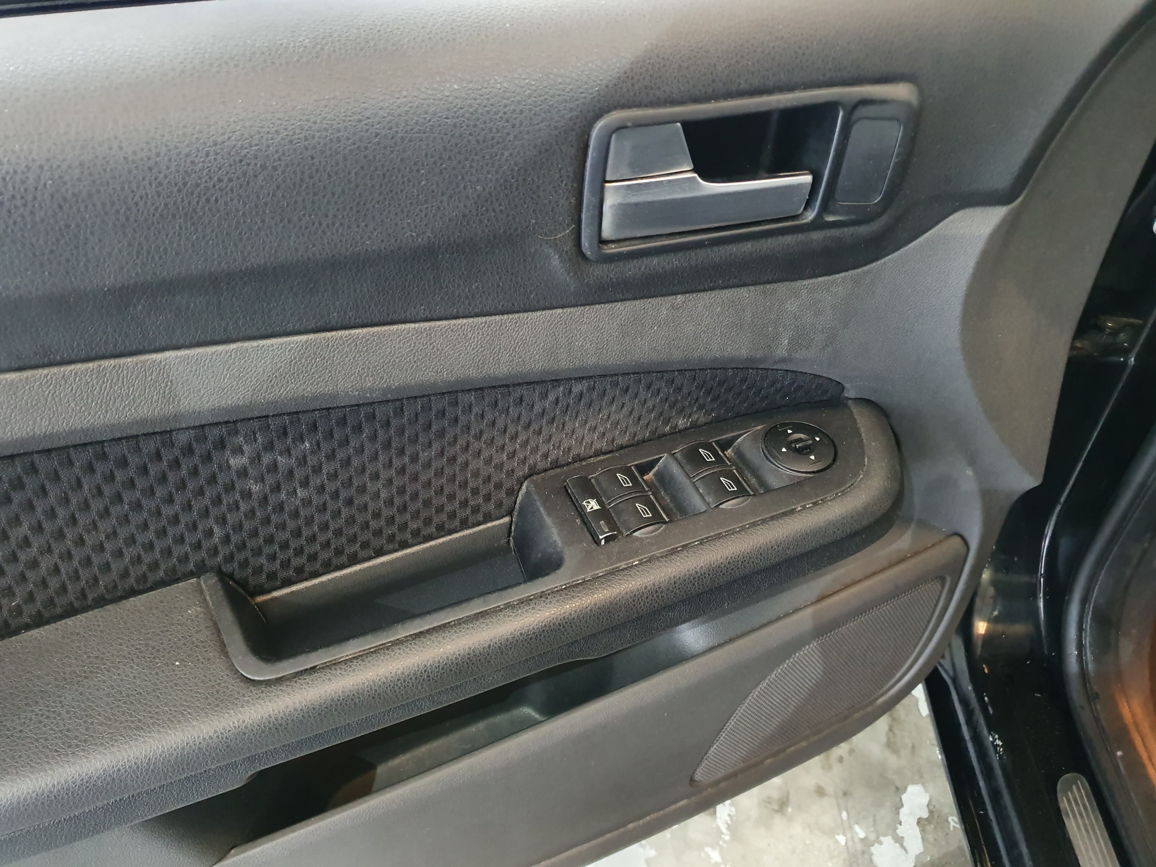Ford Focus · Ano 2005 — image 21