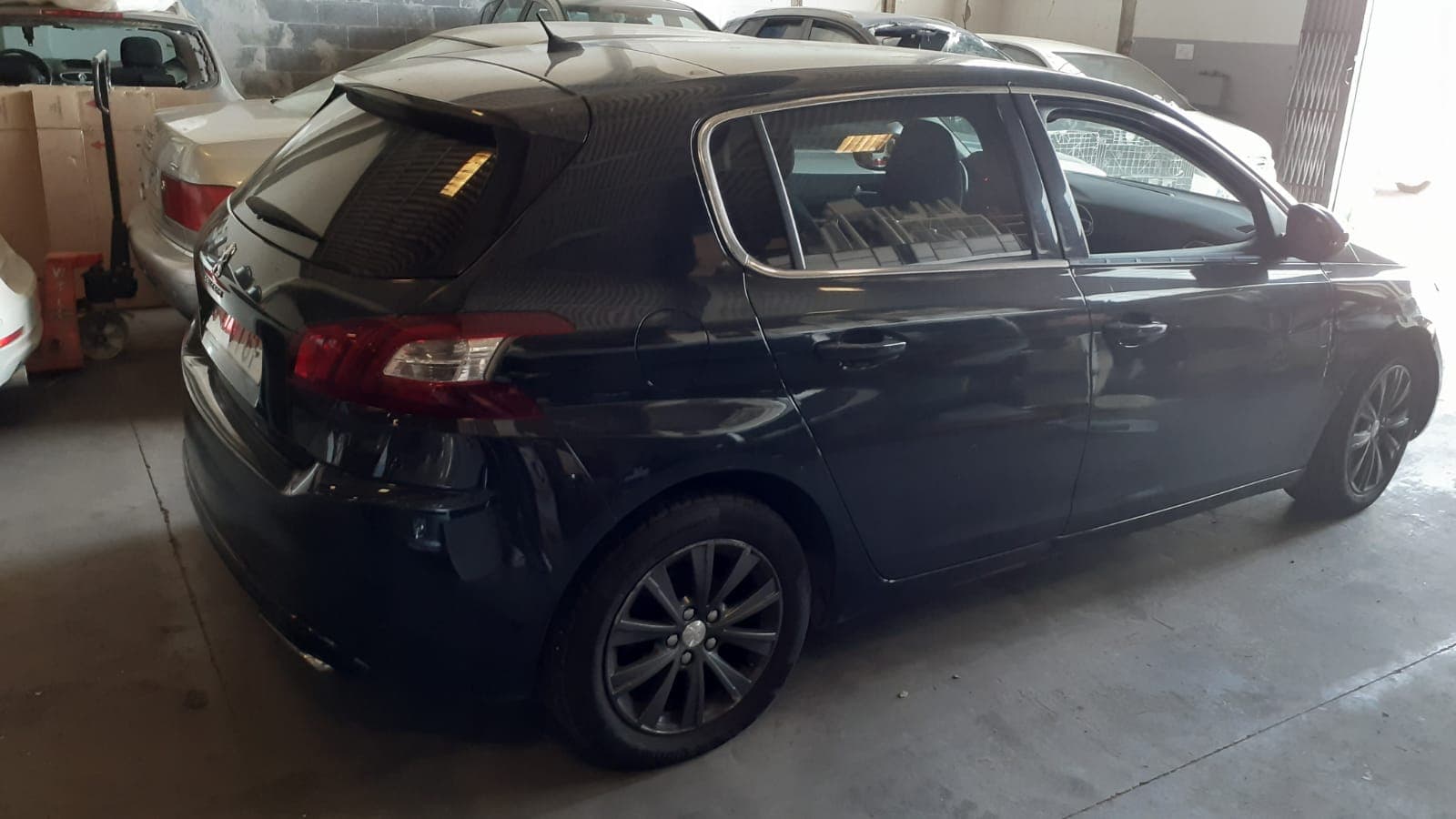 Peugeot 308 · Ano 2015 — imagen 5