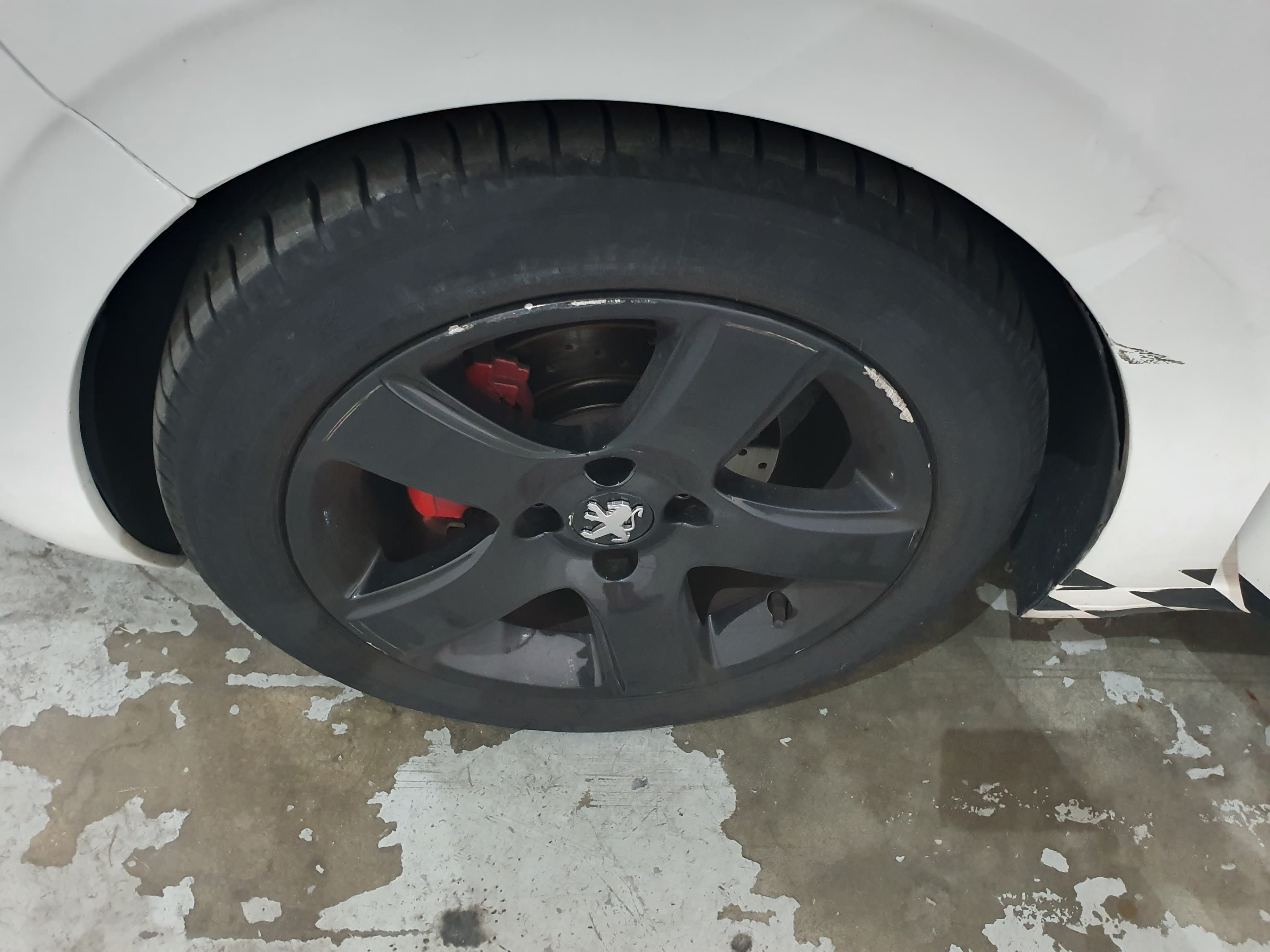 Peugeot 208 · Ano 2013 — imagem 20