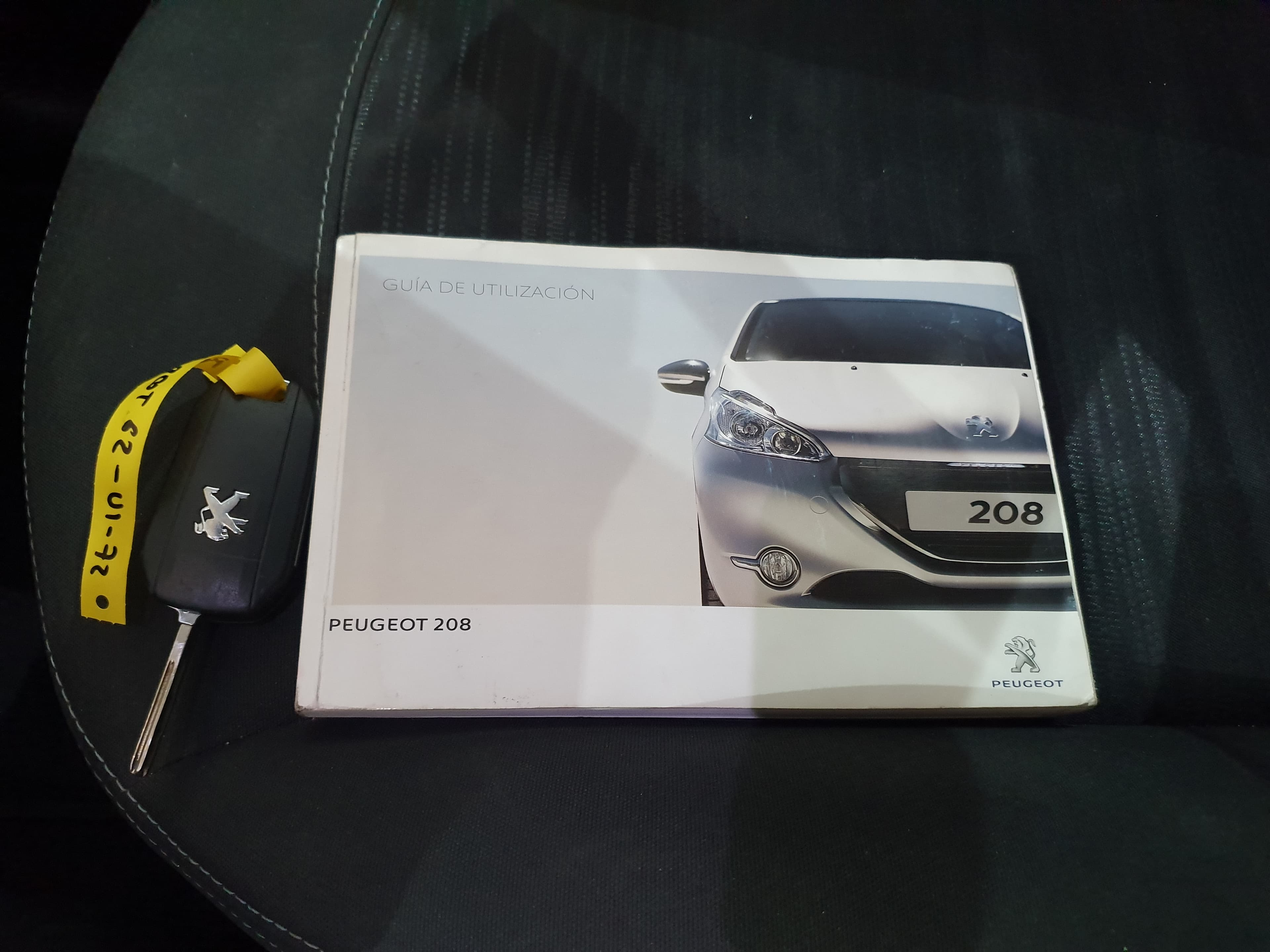 Peugeot 208 · Ano 2013 — imagem 44