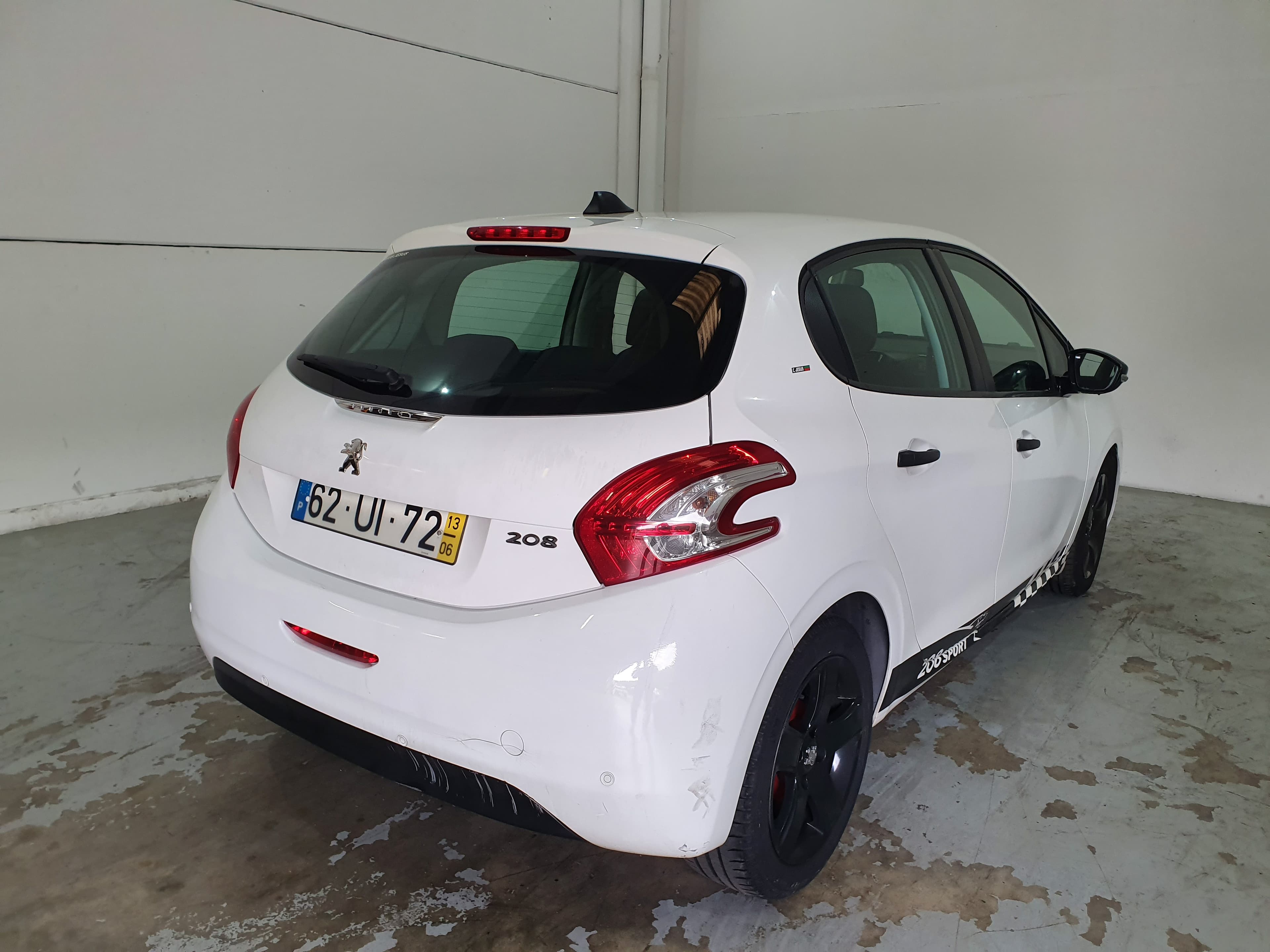 Peugeot 208 · Ano 2013 — imagem 5