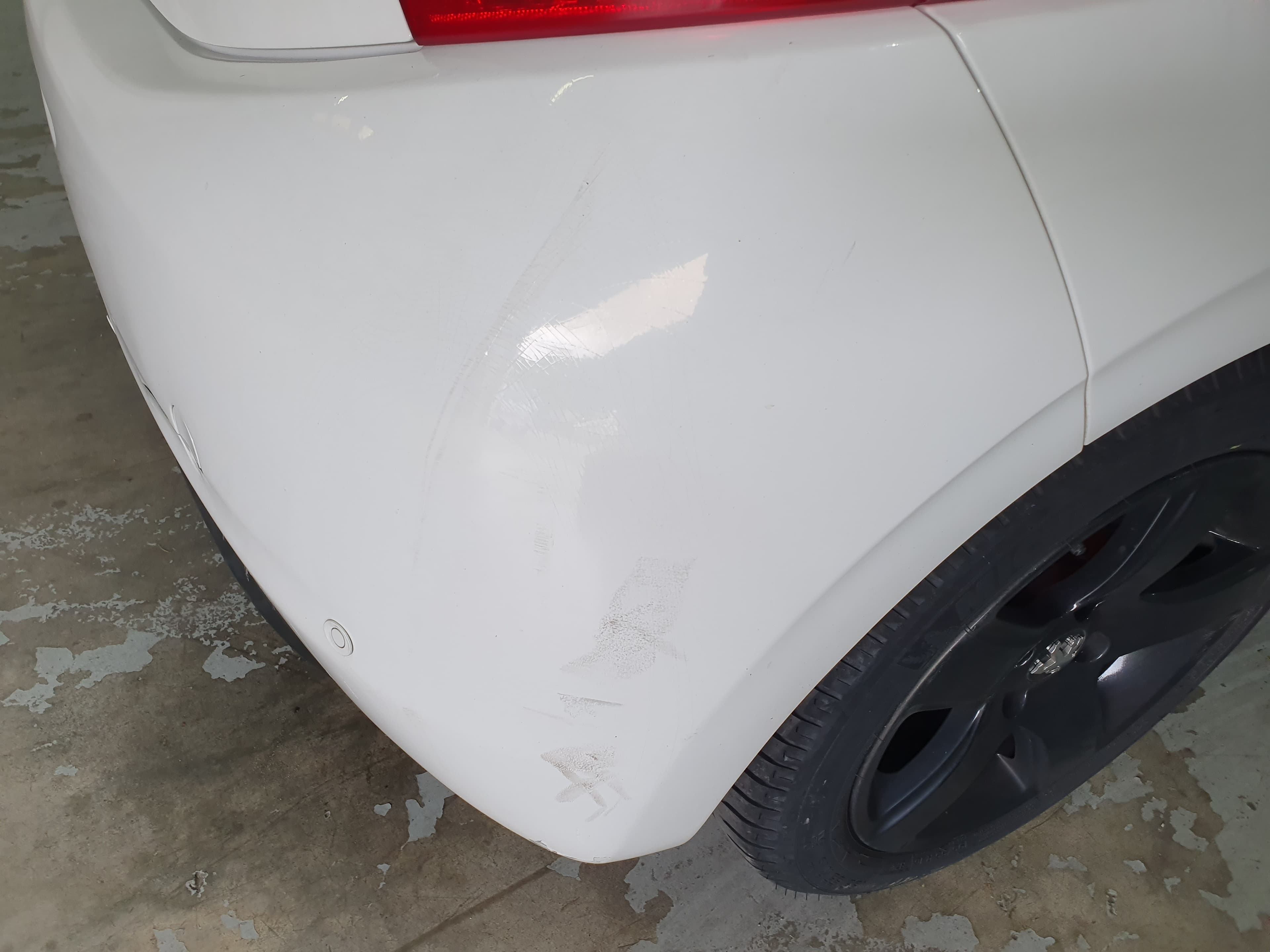 Peugeot 208 · Ano 2013 — imagem 16