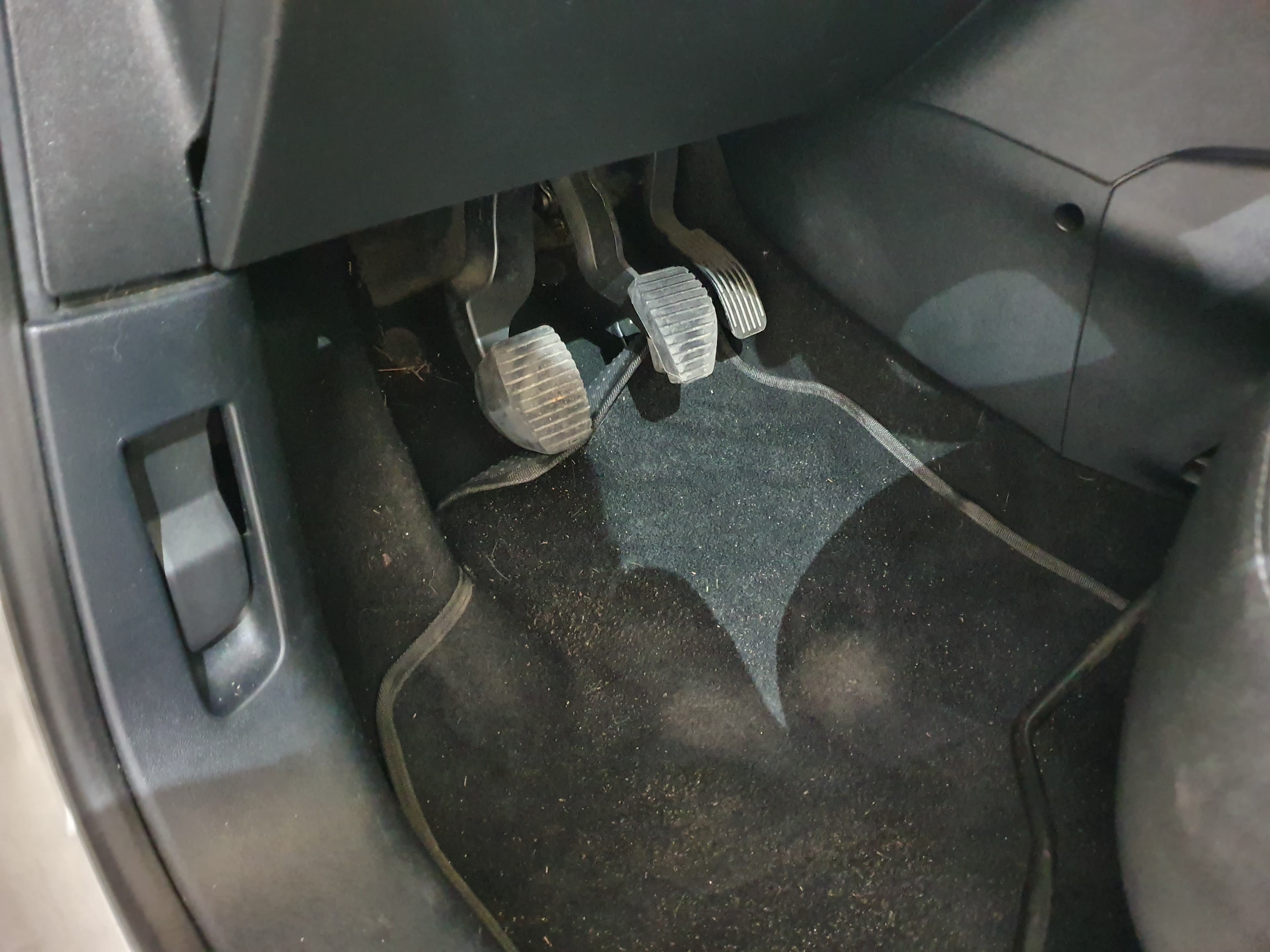 Peugeot 208 · Ano 2013 — imagem 37