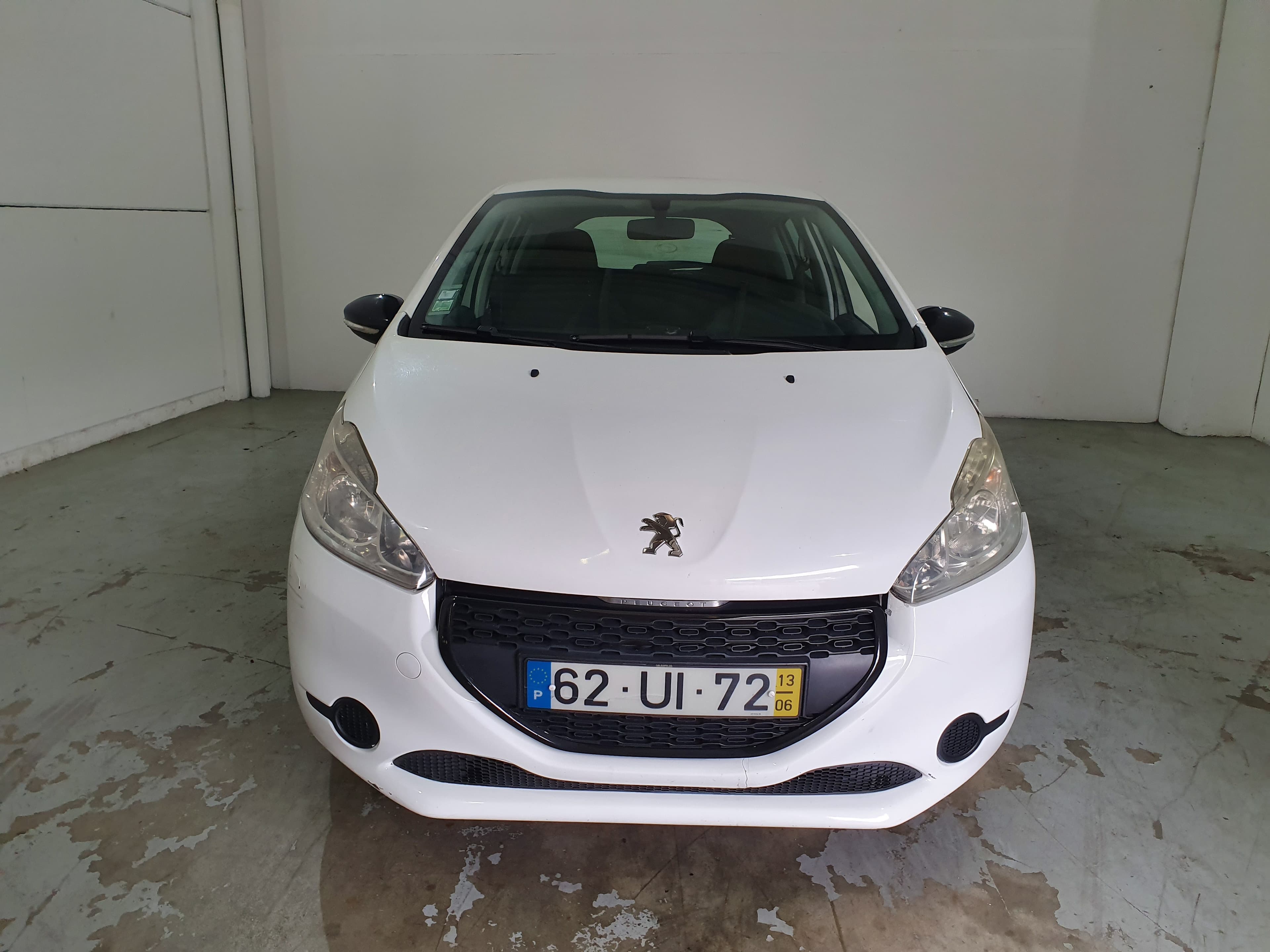 Peugeot 208 · Ano 2013 — imagem 2
