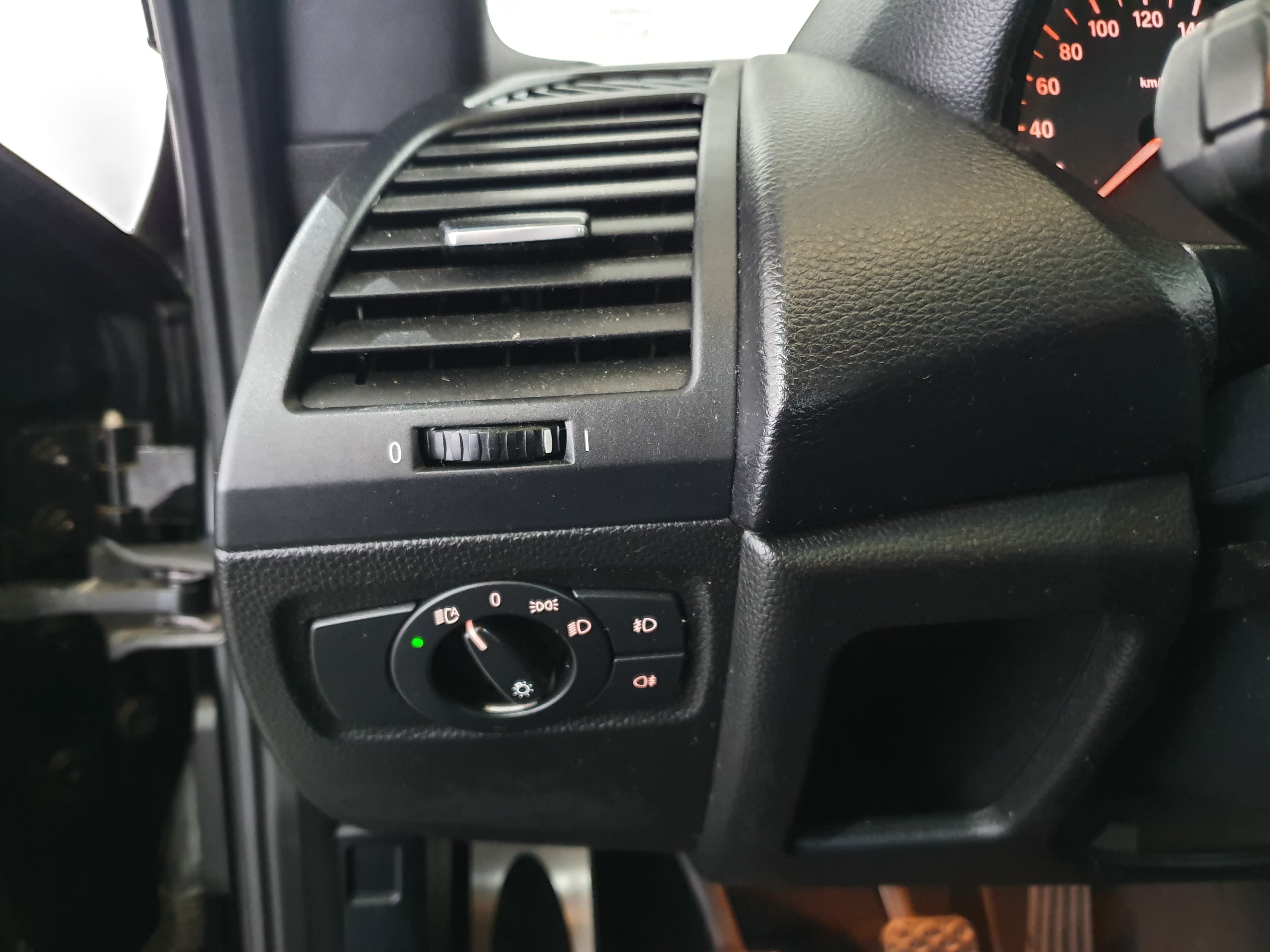 BMW 118D · Ano 2010 — imagen 41