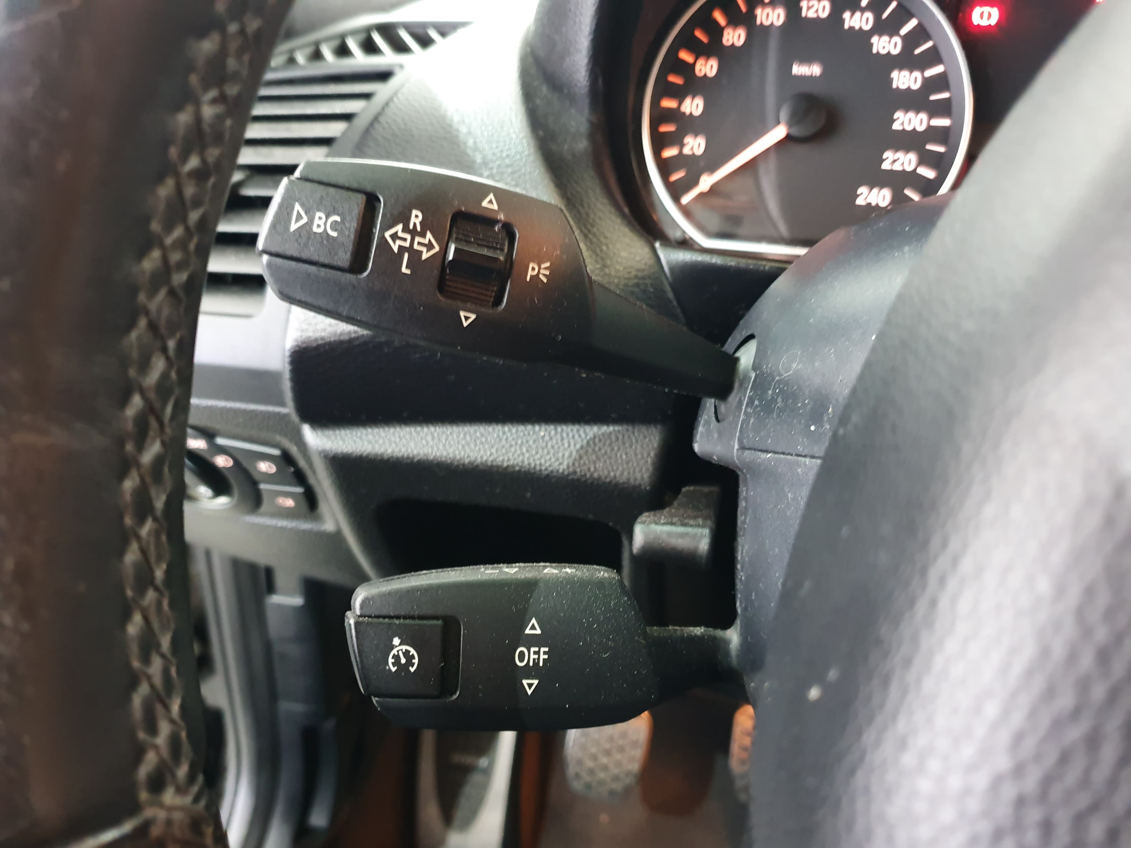 BMW 118D · Ano 2010 — imagen 42