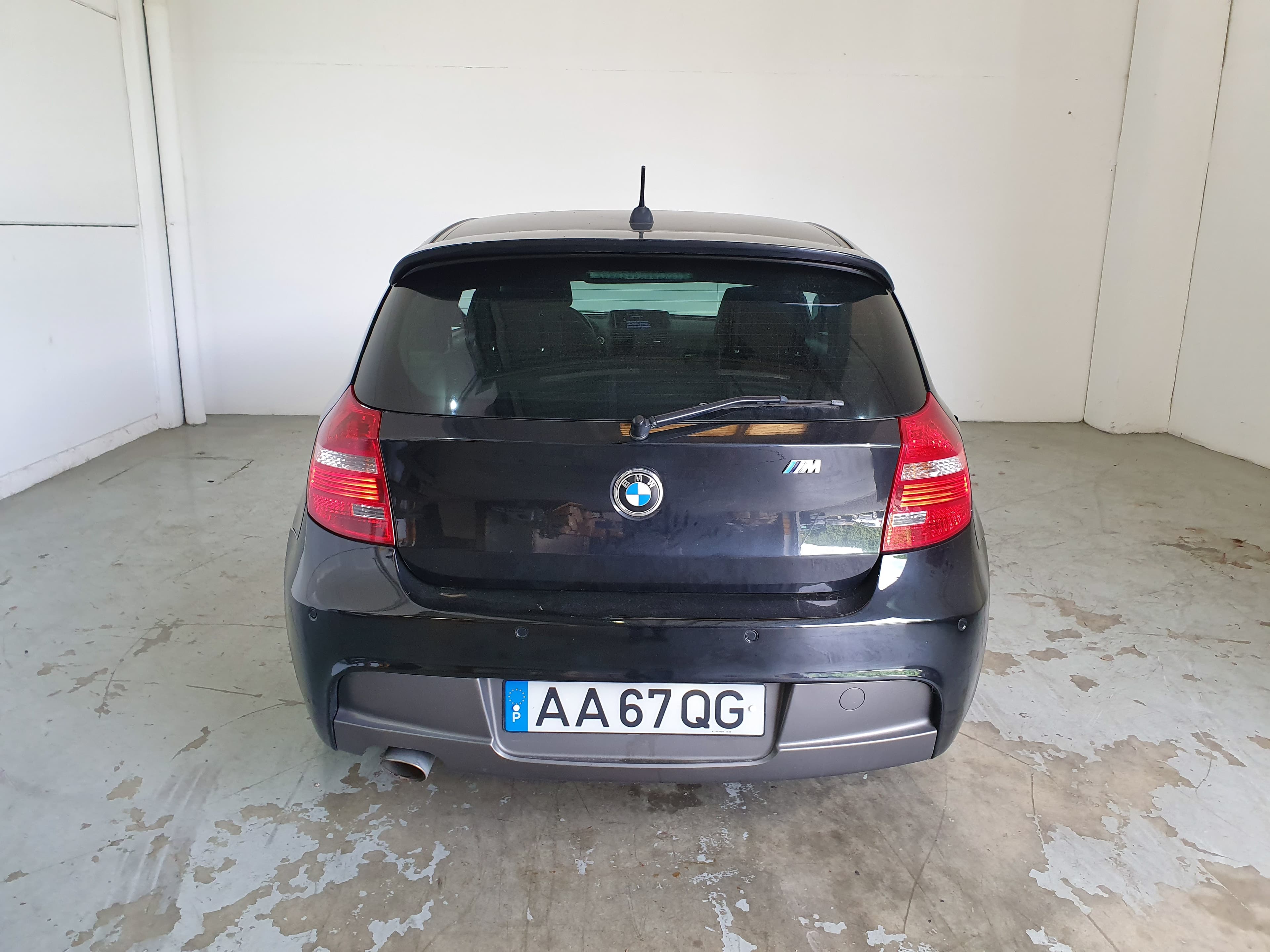 BMW 118D · Ano 2010 — imagen 7
