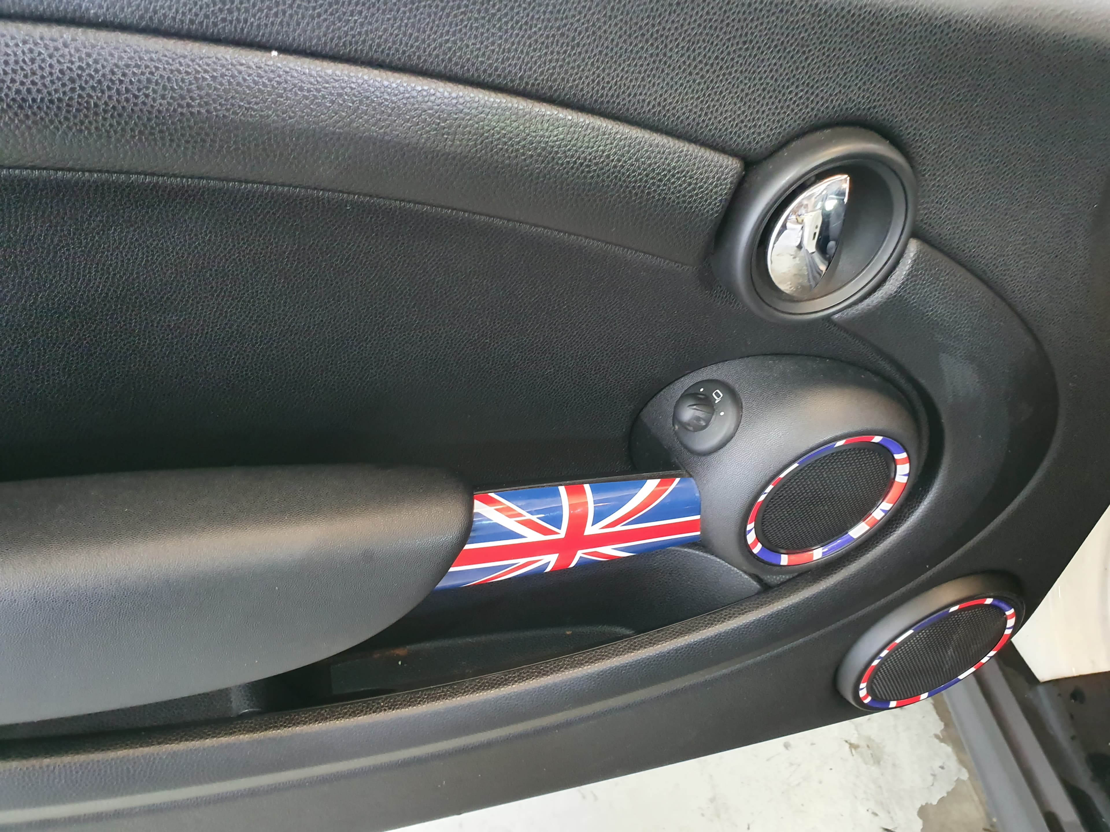 Mini One · Ano 2013 — imagem 23