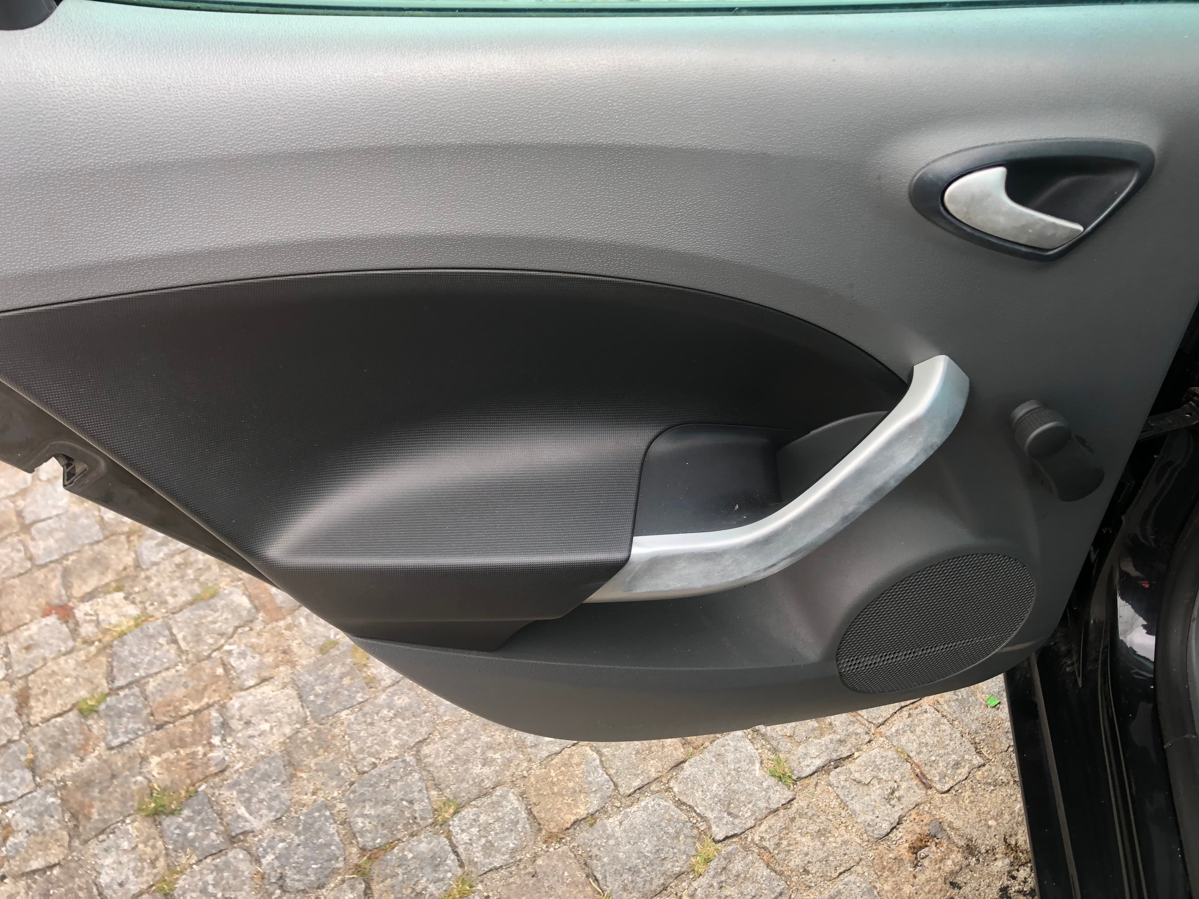 Seat Ibiza TDI · Ano 2012 — imagen 21