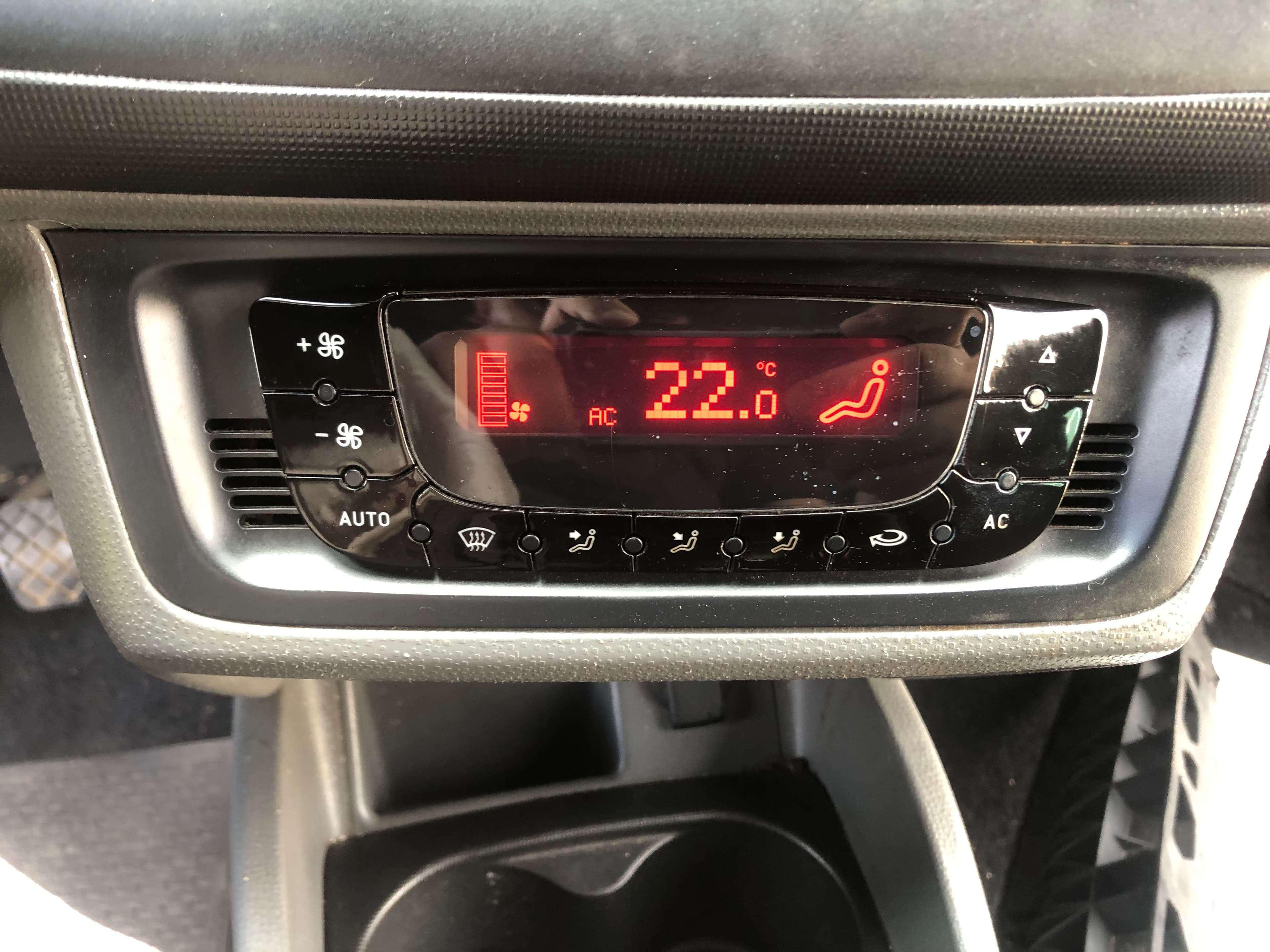 Seat Ibiza TDI · Ano 2012 — imagen 31