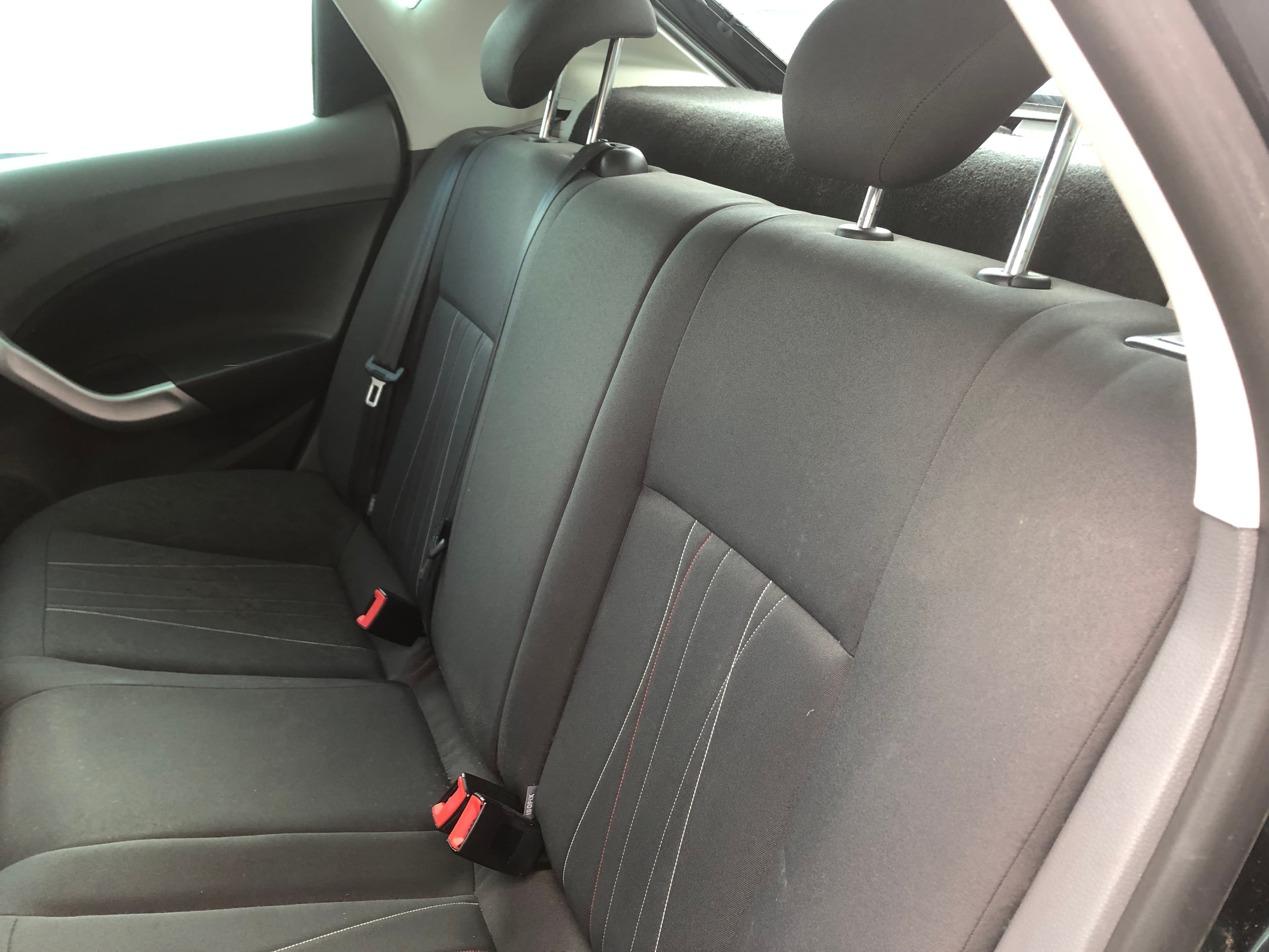 Seat Ibiza TDI · Ano 2012 — imagen 22