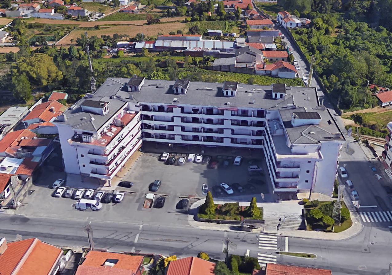 Apartamento  T3 c/ Lugar de garagem · Santa Maria da Feira — imagen 1