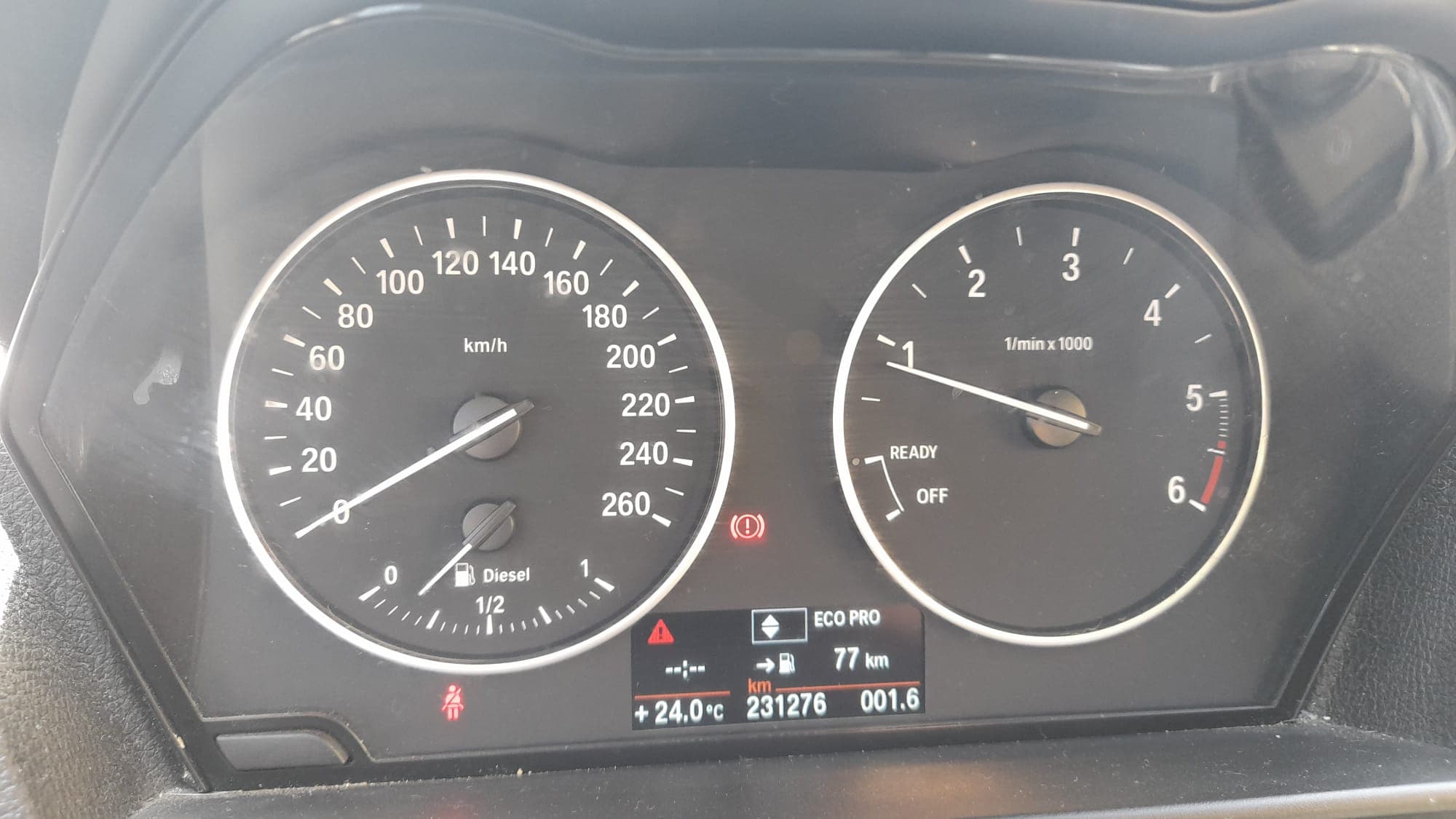BMW 116D · Ano 2014 — imagem 15