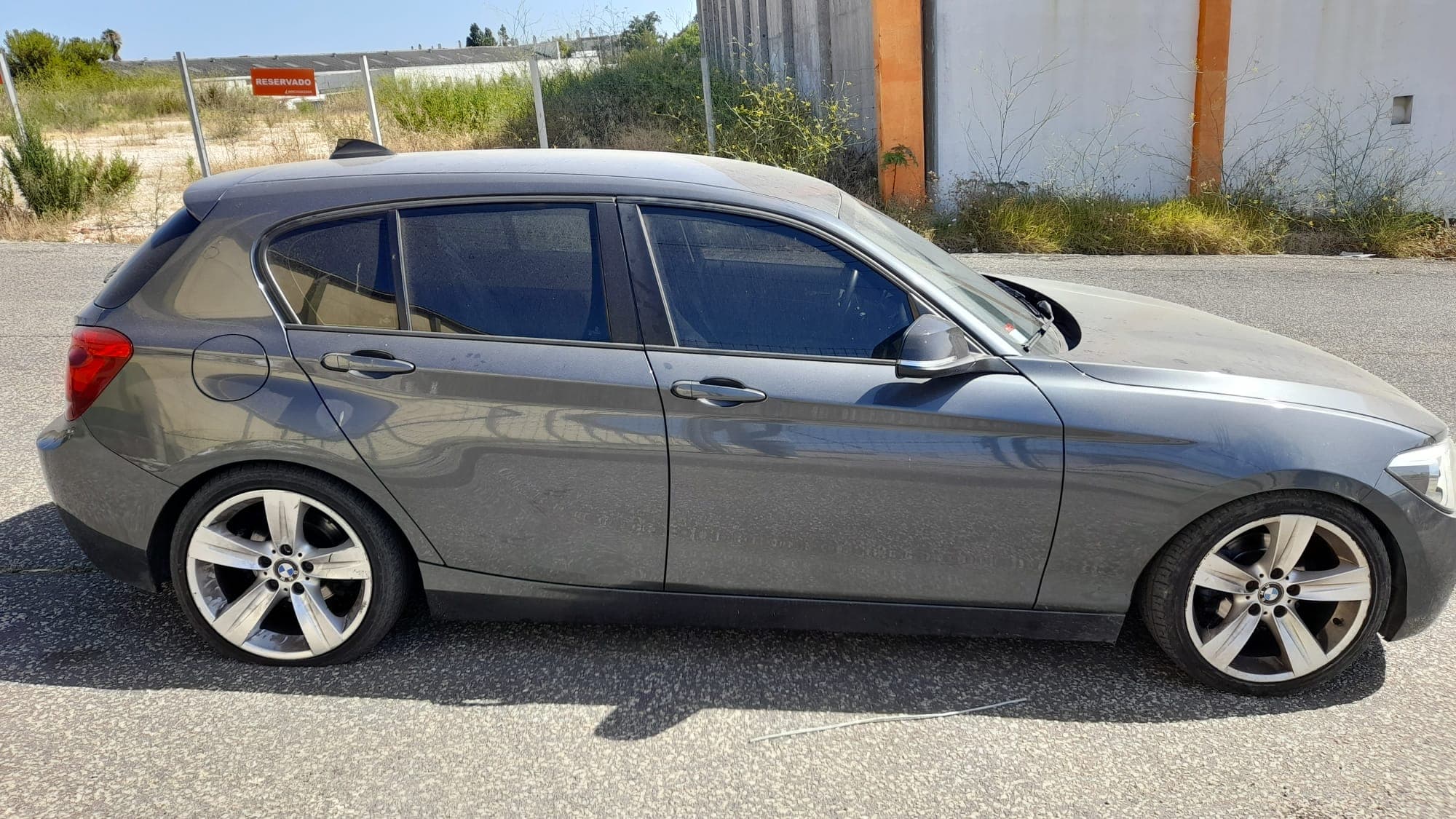 BMW 116D · Ano 2014 — imagem 6