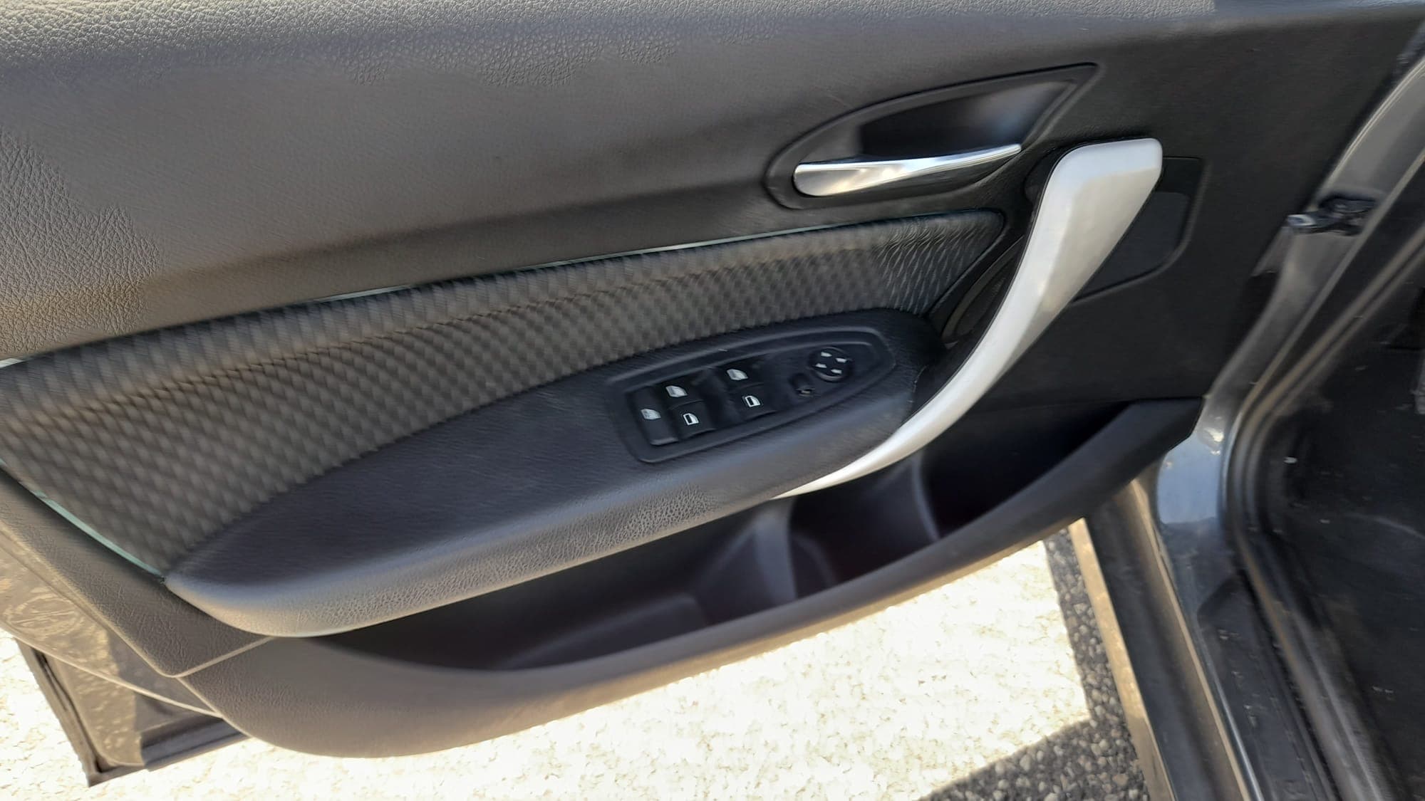 BMW 116D · Ano 2014 — imagem 14