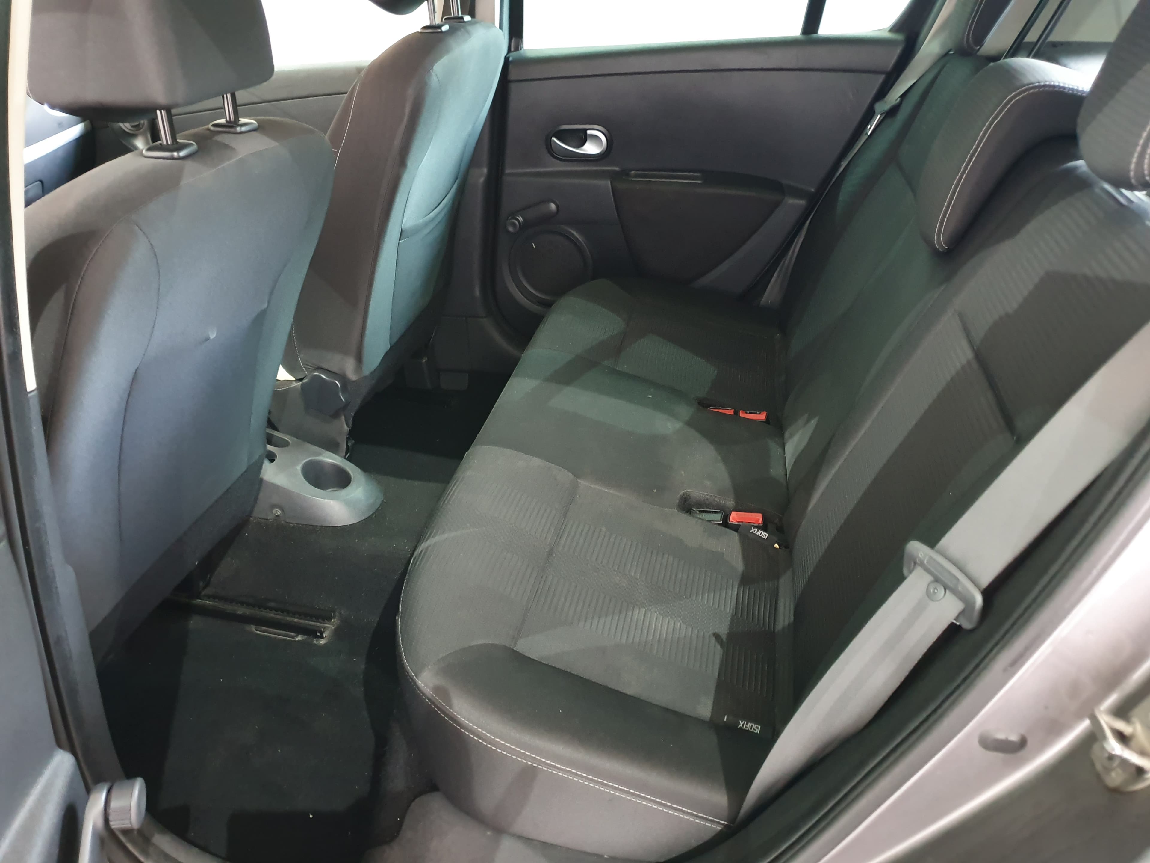 Renault Clio · Ano 2011 — imagem 27