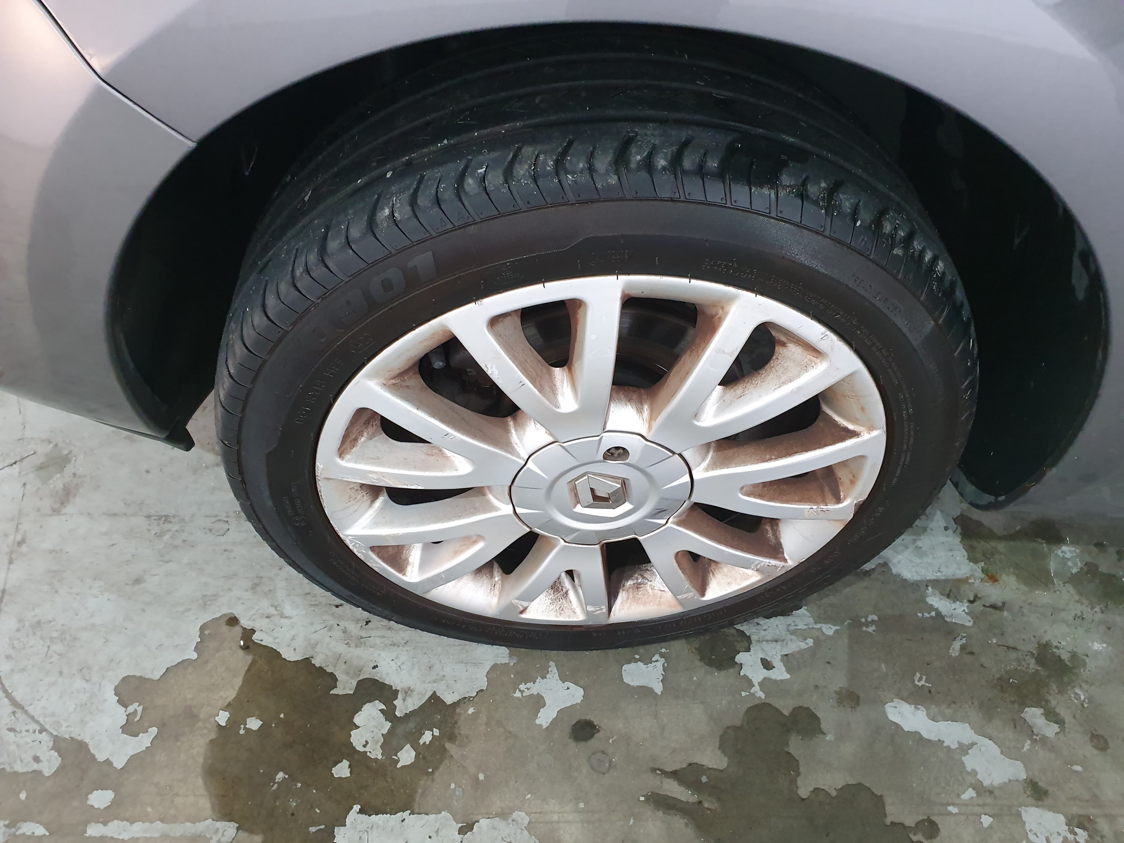 Renault Clio · Ano 2011 — imagem 17